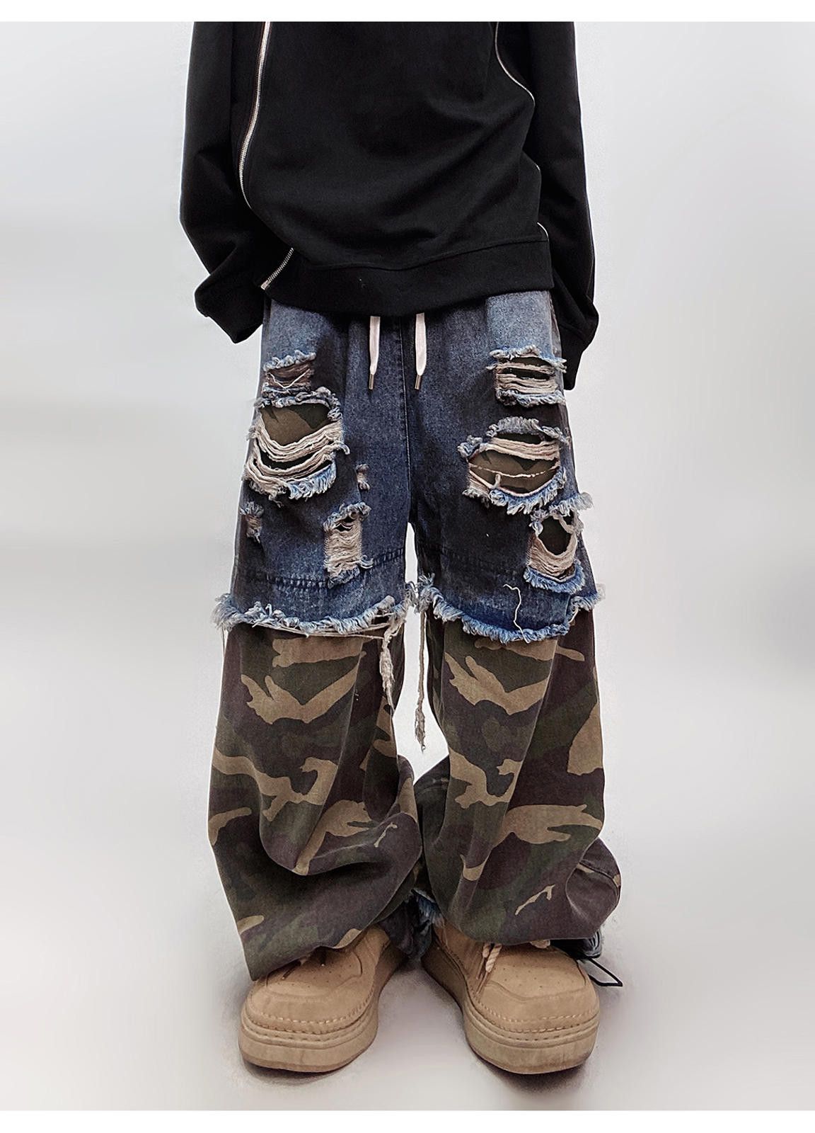 Japanese Brand Patchwork Distressed Camo Cargo Pants Size US 30 / EU 46 - 2 Thumbnail