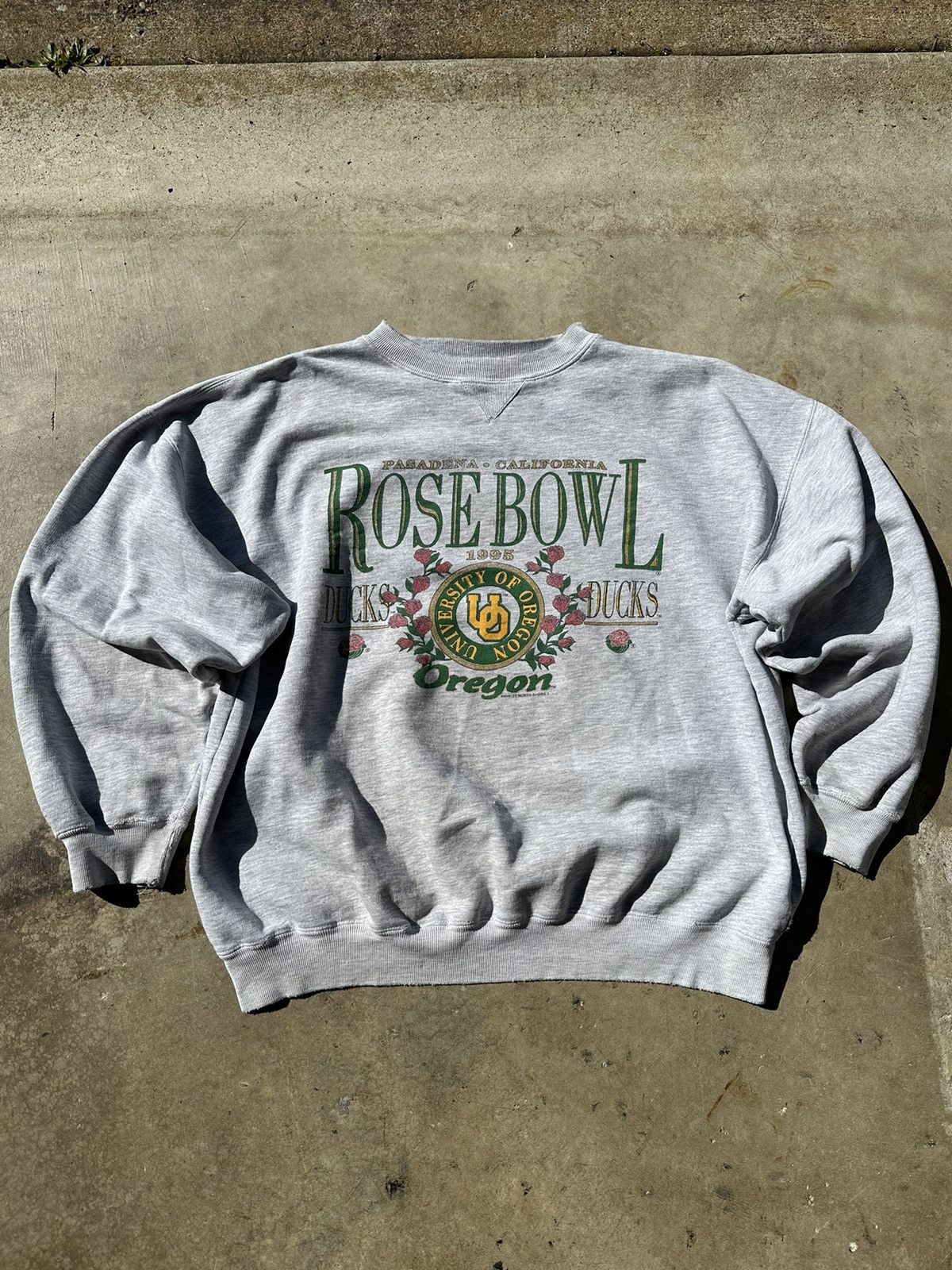 Image of NCAA x Vintage 1995 University Of Oregon Ducks Crewneck in Grey, Men's (Size Large)