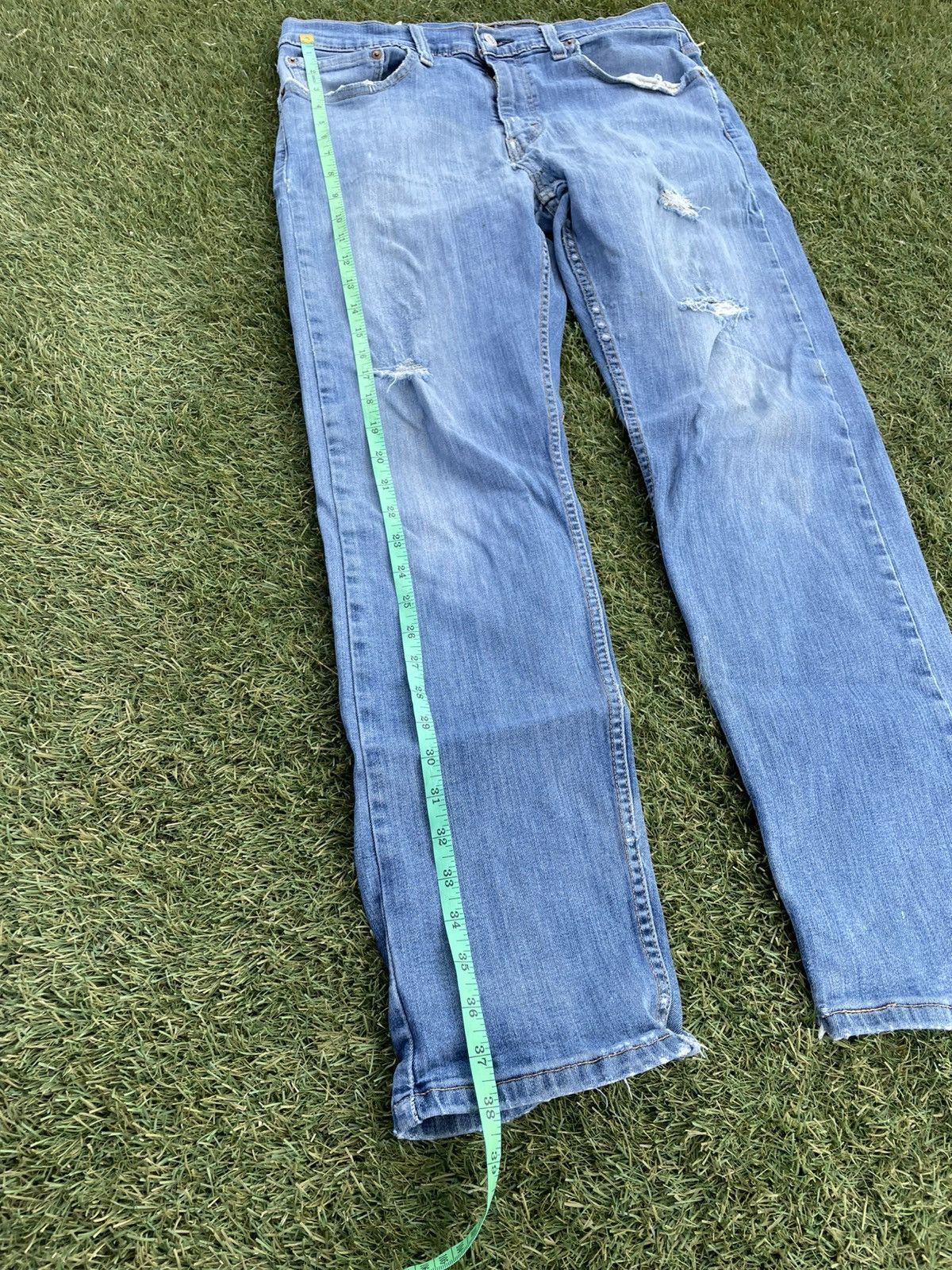 Levi's Levi’s 501 Waterless Denim Jeans Men’s Size 33x32 Button Size US 33 - 4 Thumbnail