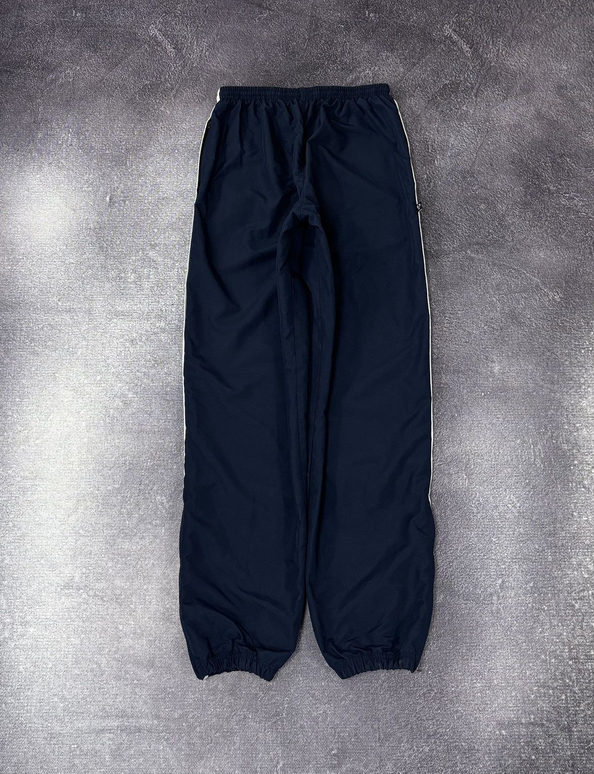 Nike Vintage Nike Y2K Navy/White Hype Nylon Baggy Track Pants Size US 32 / EU 48 - 2 Thumbnail