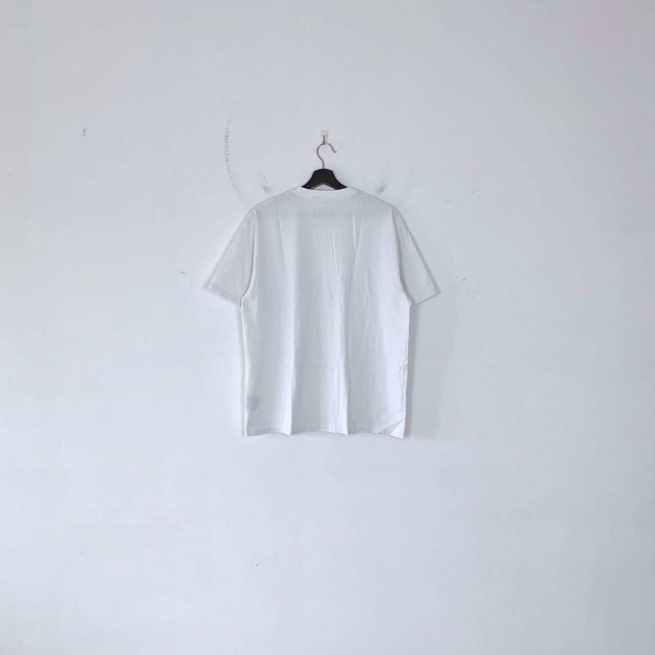Other A LOVE MOVEMENT "WAR IS OVER?" T-SHIRT Size US XL / EU 56 / 4 - 3 Thumbnail