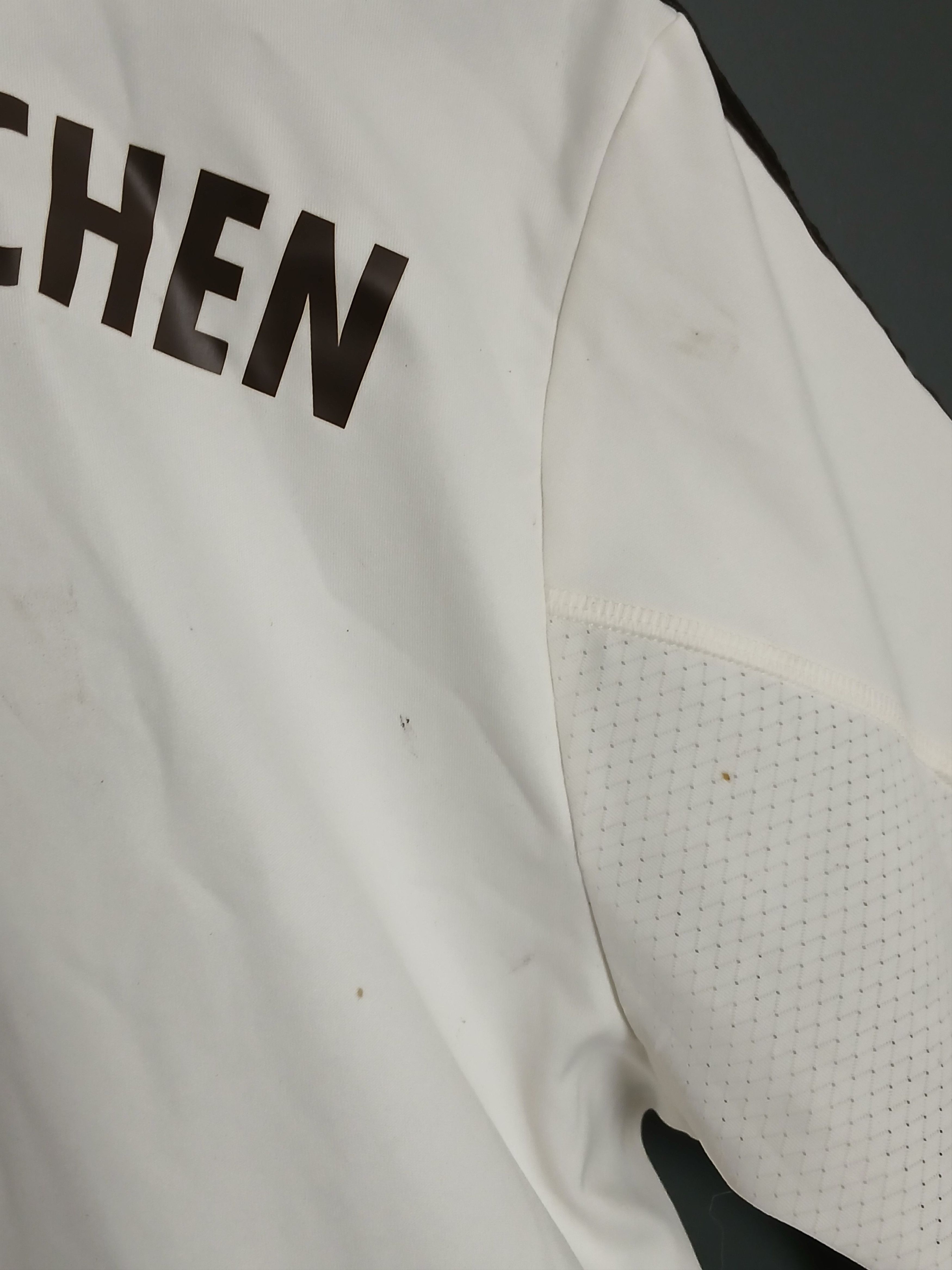 Adidas Bayern Munich Ribery Football Jersey T-Shirt sticky prints Size US M / EU 48-50 / 2 - 8 Thumbnail