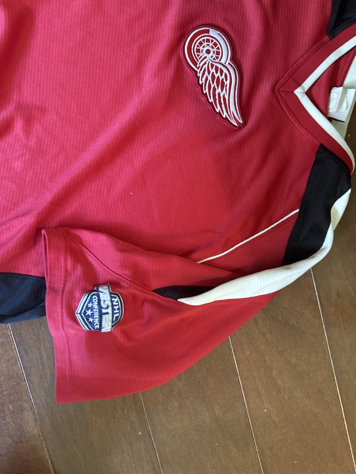 NHL Detroit Red Wings Jersey Size US XL / EU 56 / 4 - 3 Thumbnail