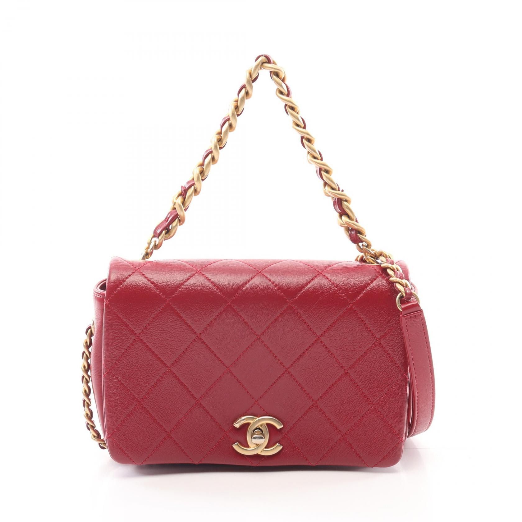 Chanel Chanel Matelasse Leather Shoulder Bag Leather Shoulder Bag in Red, Women's