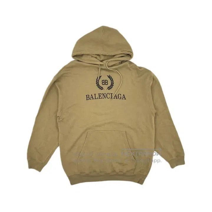 Balenciaga Balenciaga Casual Logo Hoodie in Khaki. Size US XS / EU 42 / 0 - 2 Thumbnail
