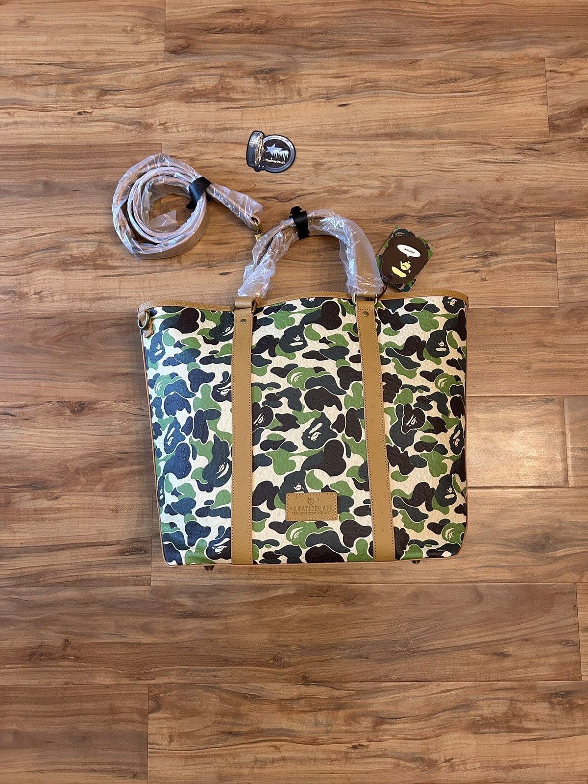 Bape NEW Bape Green ABC Camo PU Ostrich Leather Tote Bag Size ONE SIZE - 1 Thumbnail