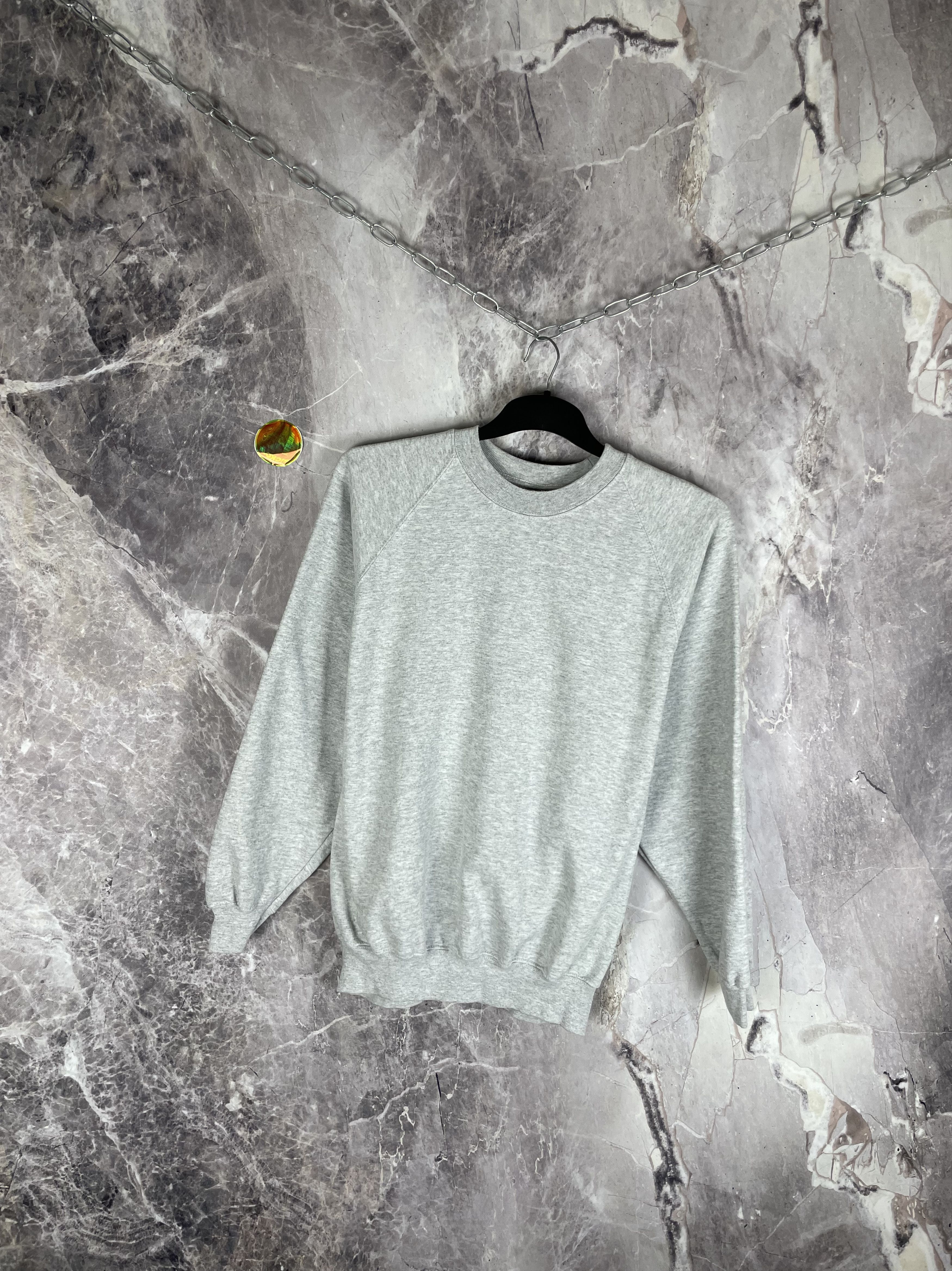 Fruit Of The Loom Vintage 90s Fruit Of The Loom Crewneck Sweater Sz L Size US L / EU 52-54 / 3 - 2 Thumbnail