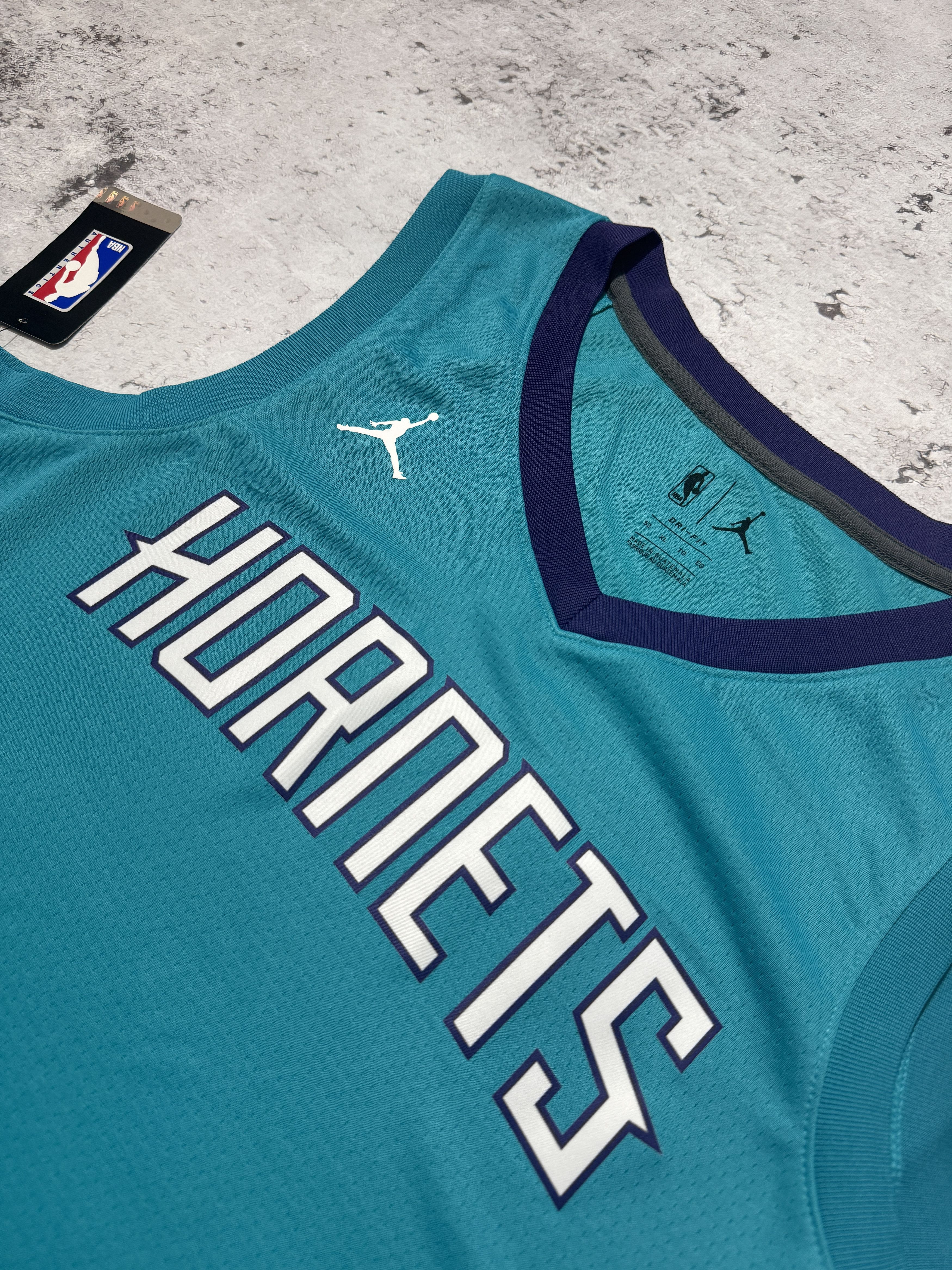 Jordan Brand Charlotte Hornets Jordan Swingman Shirt Jersey XL NBA Size US XL / EU 56 / 4 - 4 Thumbnail