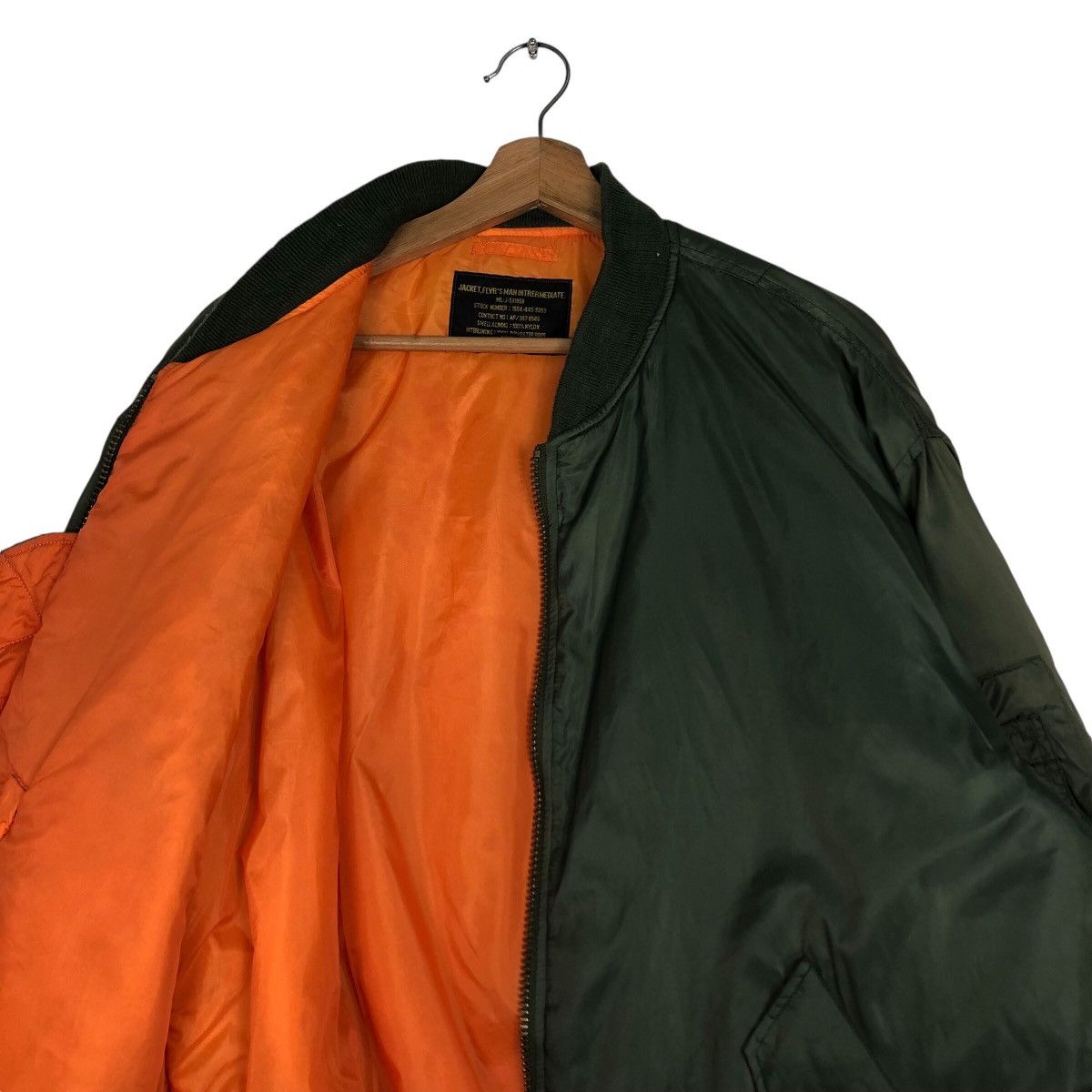 Japanese Brand Vintage RiotRiot Bomber Jacket Military Design Issey Miyake Size US L / EU 52-54 / 3 - 13 Thumbnail