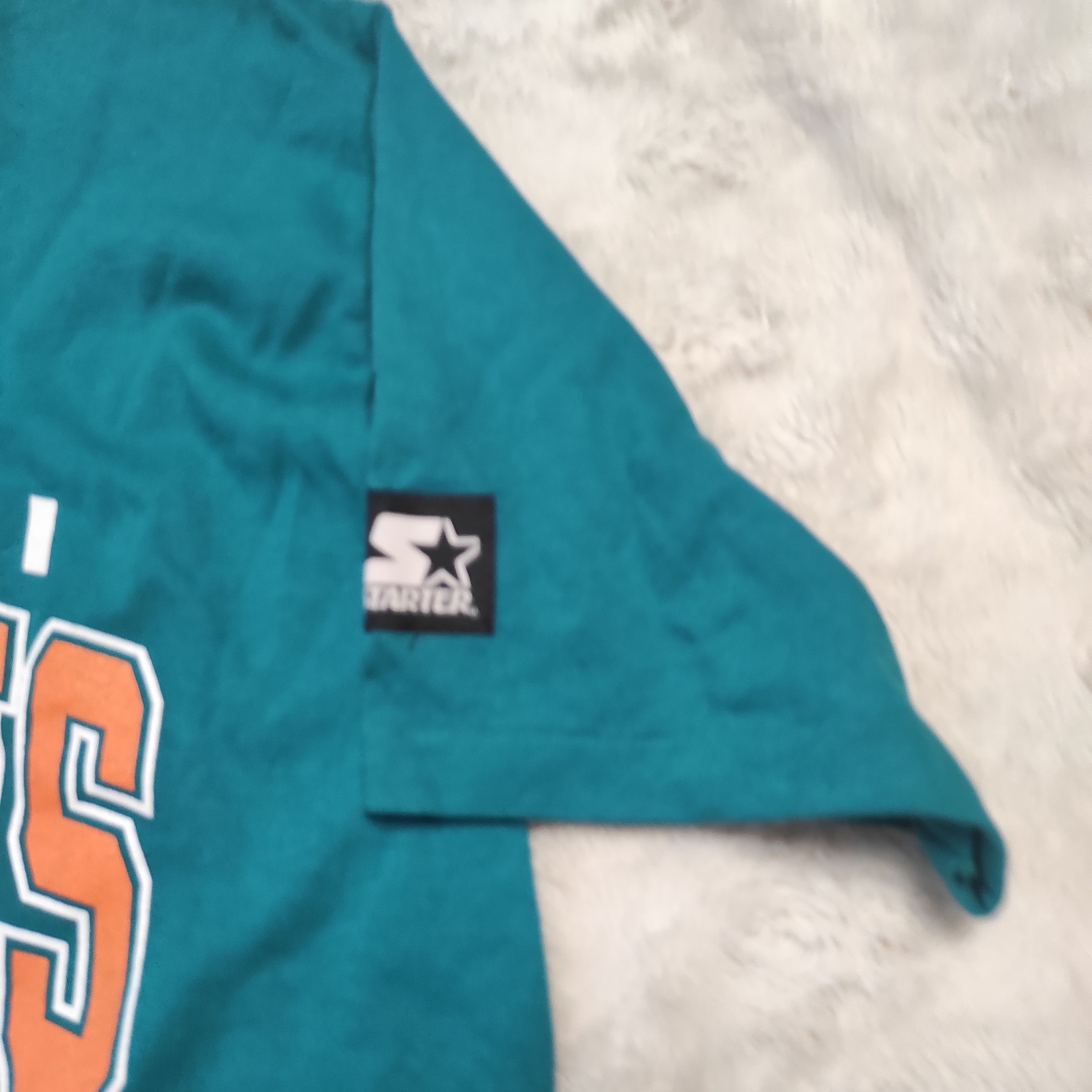 Starter Miami Dolphins NFL Starter vtg 1993 men shirts size M NEW Size US M / EU 48-50 / 2 - 3 Thumbnail