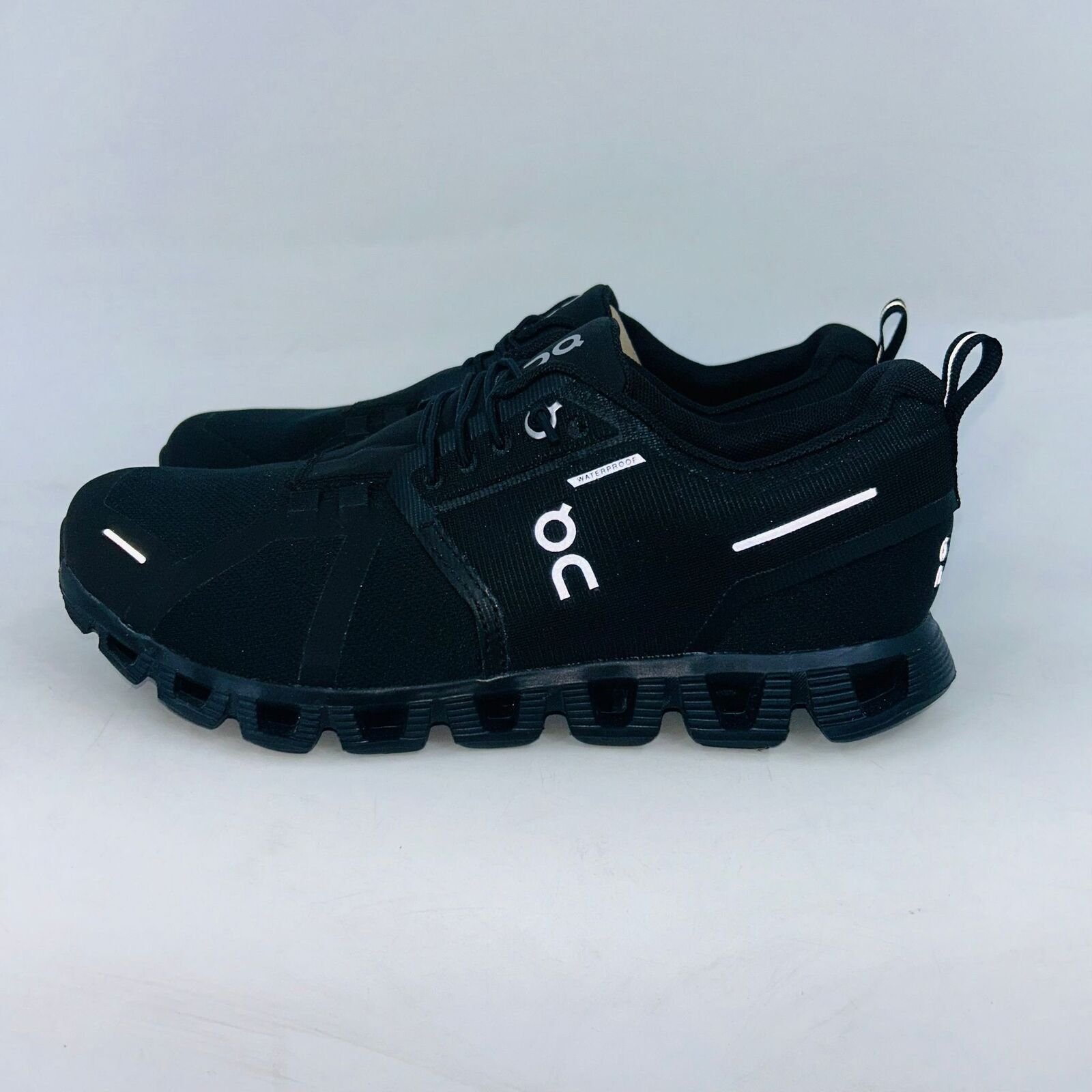 On CLOUD 5 MEN WATERPROOF LIGHTWEIGHT RUNNING SHOES SIZE 10.5D Size US 10.5 / EU 43-44 - 4 Thumbnail