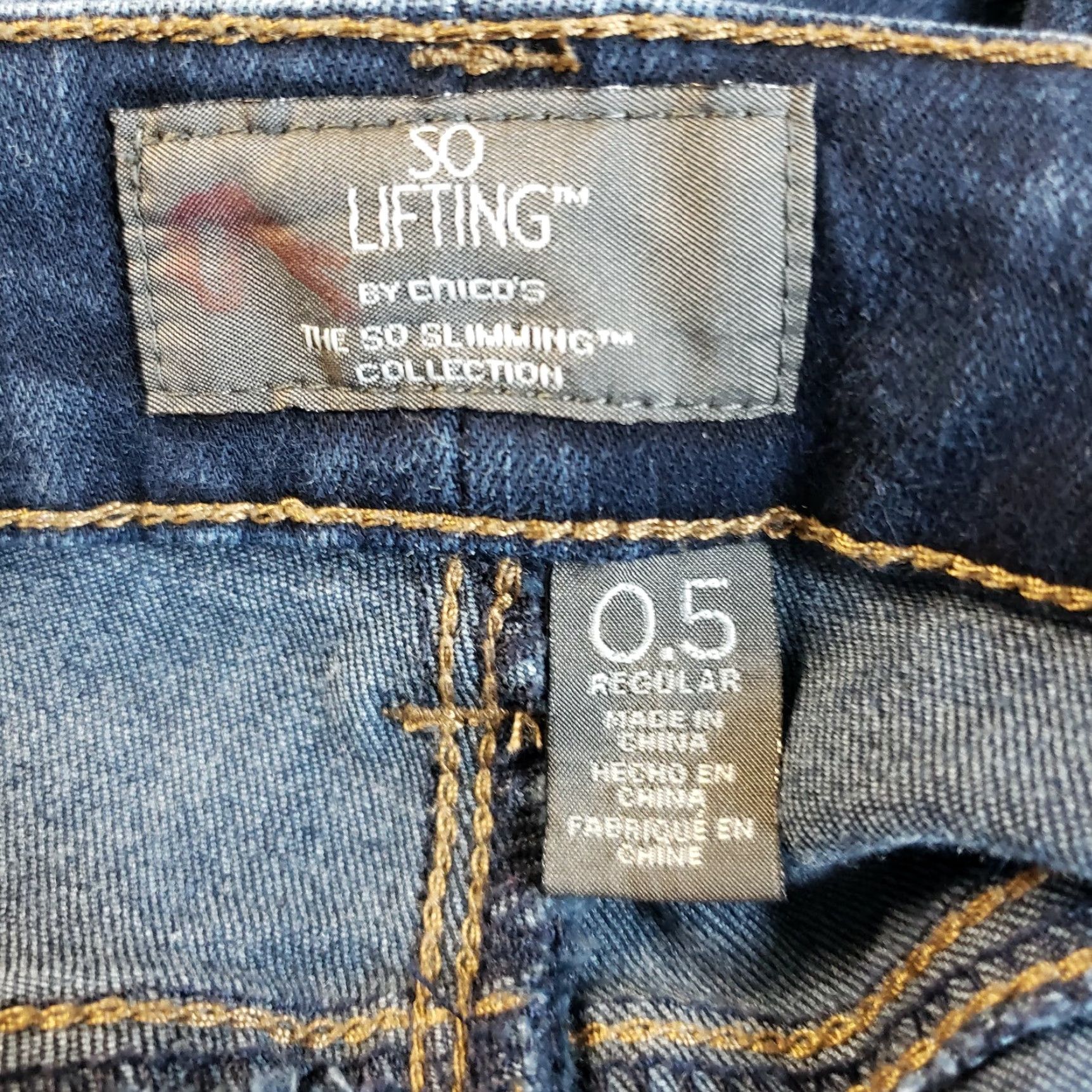 Vintage Chico's So Lifting Womens Jeans Blue 6 Mid Rise Dark Wash Regular Cotton Blend Zip Straight 31.5 Inseam Womens Size 28" / US 6 / IT 42 - 6 Thumbnail