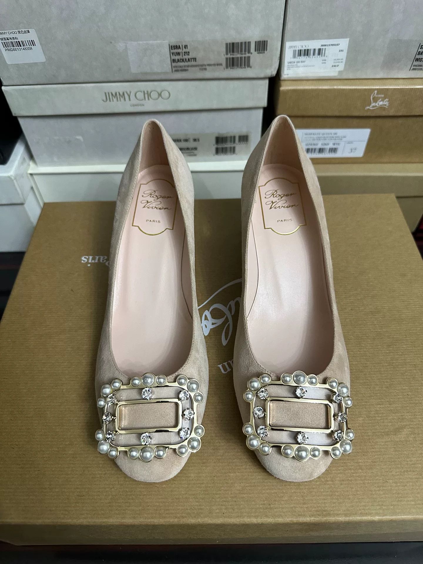 Roger Vivier Roger Vivier Pearl Buckle Block Heel Shoes Size US 7 / IT 37 - 1 Thumbnail