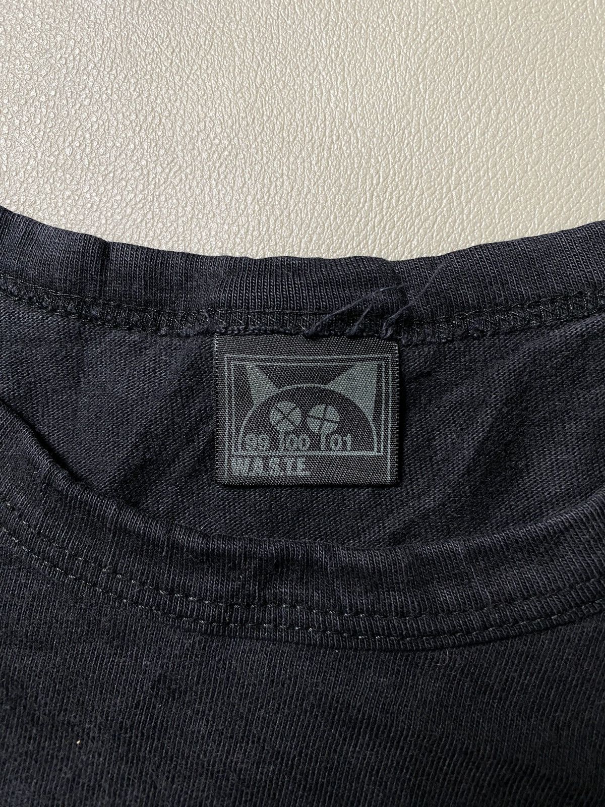 Band Tees × Vintage Vintage 90s Radiohead Ok Computer Tshirt Size US M / EU 48-50 / 2 - 10 Thumbnail