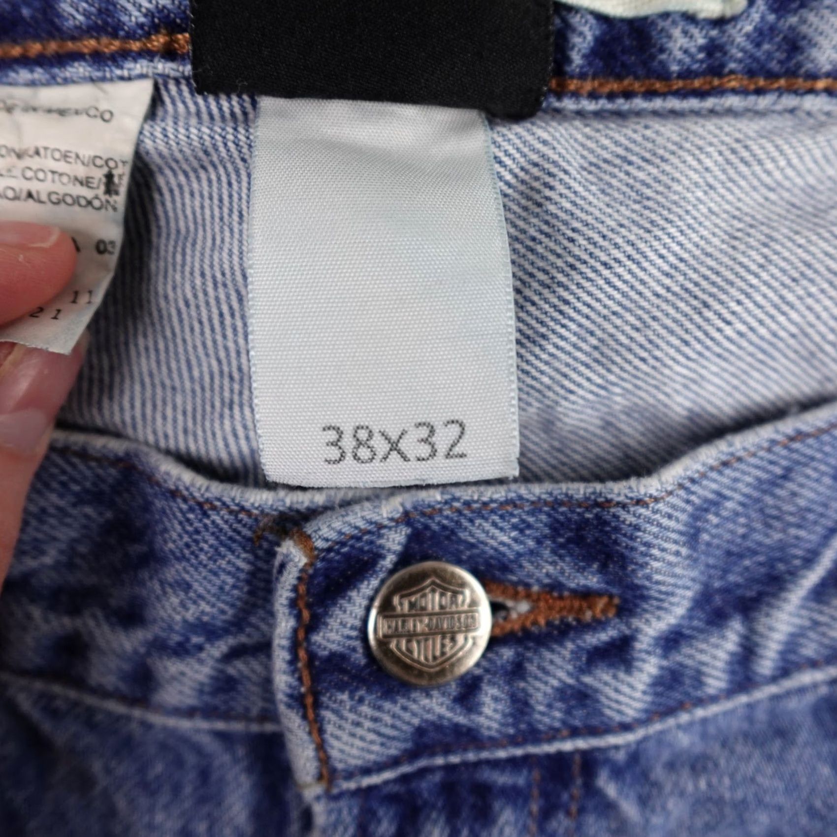 Harley Davidson Harley-Davidson Jeans Mens 38x32 Blue Denim Biker Light Wash Faded Distressed - 90s, Grunge, Retro, Rock - Pre-Owned Size US 38 / EU 54 - 4 Thumbnail