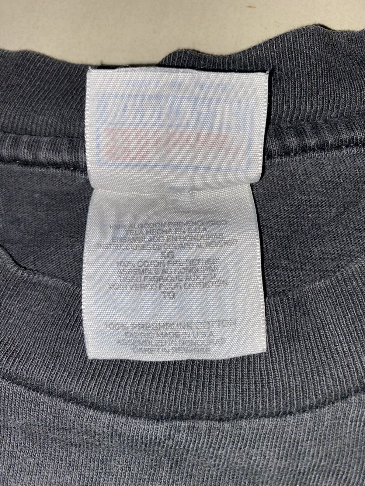 Vintage Vtg 97 The Art Institute Of Chicago Pastel Tee Size US XL / EU 56 / 4 - 10 Thumbnail