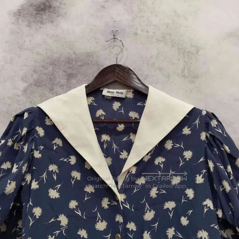 Miu Miu Miu Miu Summer Navy Floral Silk Blouse . Size L / US 10 / IT 46 - 4 Thumbnail
