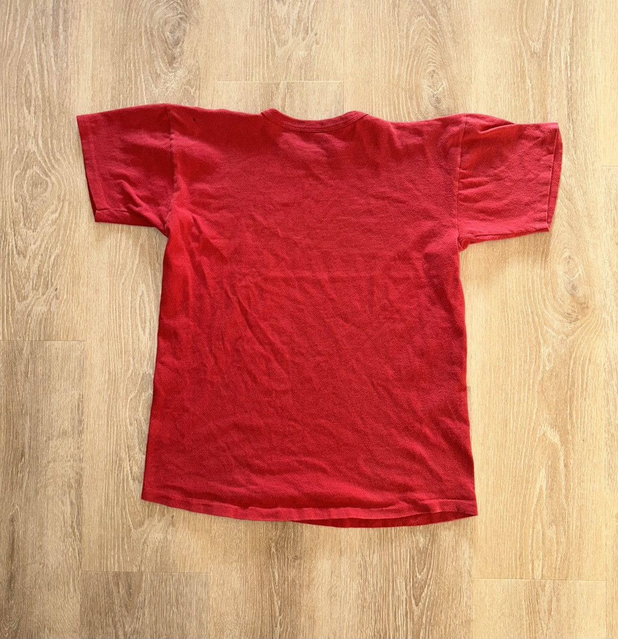 Champion × Vintage Vintage 80’s Champion Red T-Shirt Size US XL / EU 56 / 4 - 2 Thumbnail