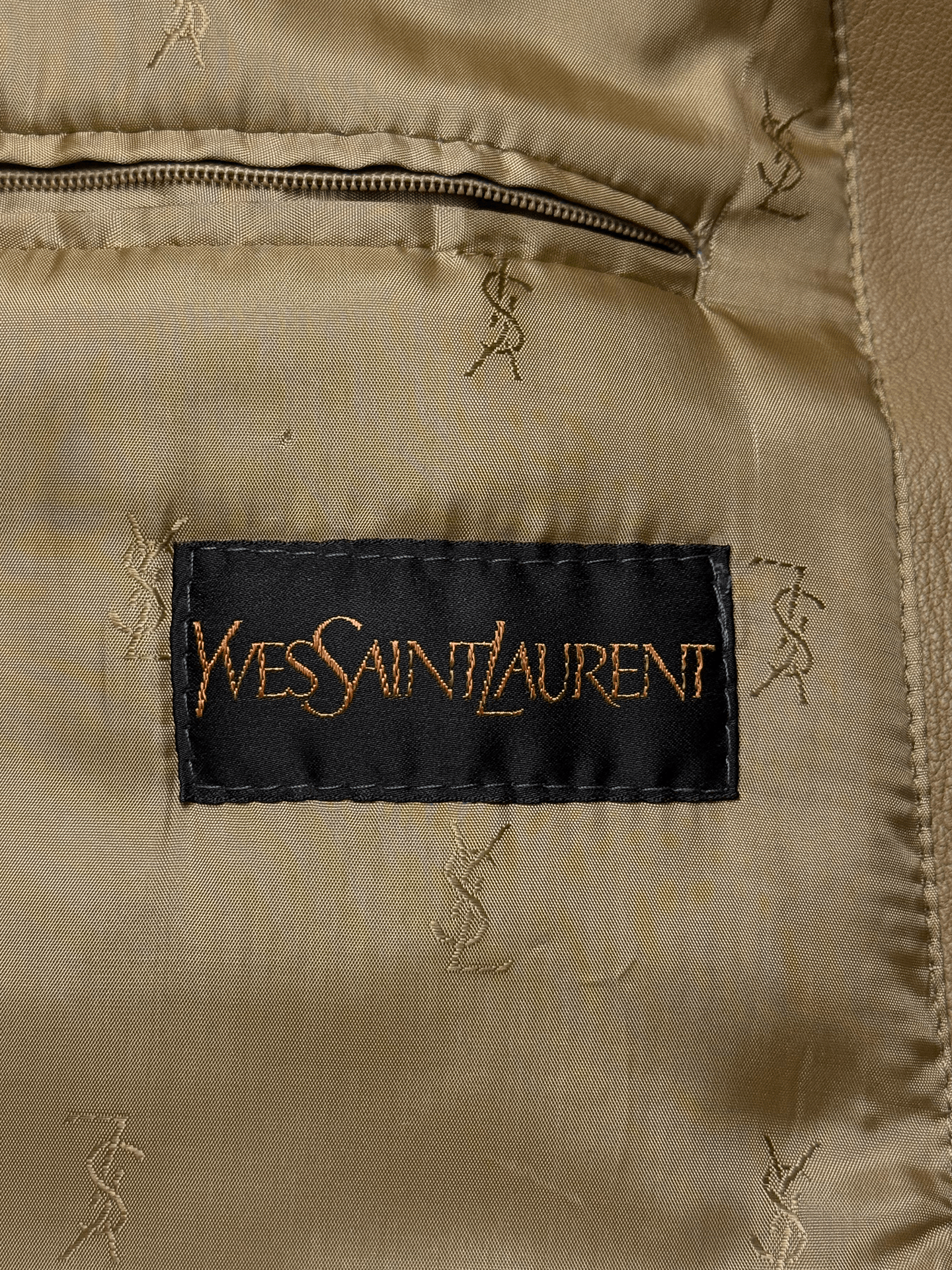 Saint Laurent Paris Saint Laurent monogram lined leather belted coat Size US L / EU 52-54 / 3 - 2 Thumbnail