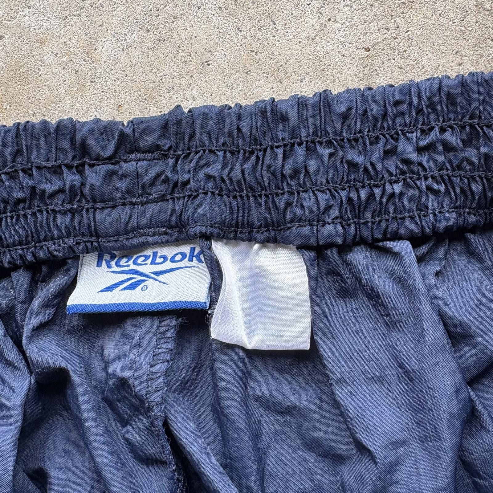 Reebok × Vintage Vintage Y2K Reebok Baggy Wide Leg Grunge Navy Track Pants Size US 30 / EU 46 - 3 Thumbnail