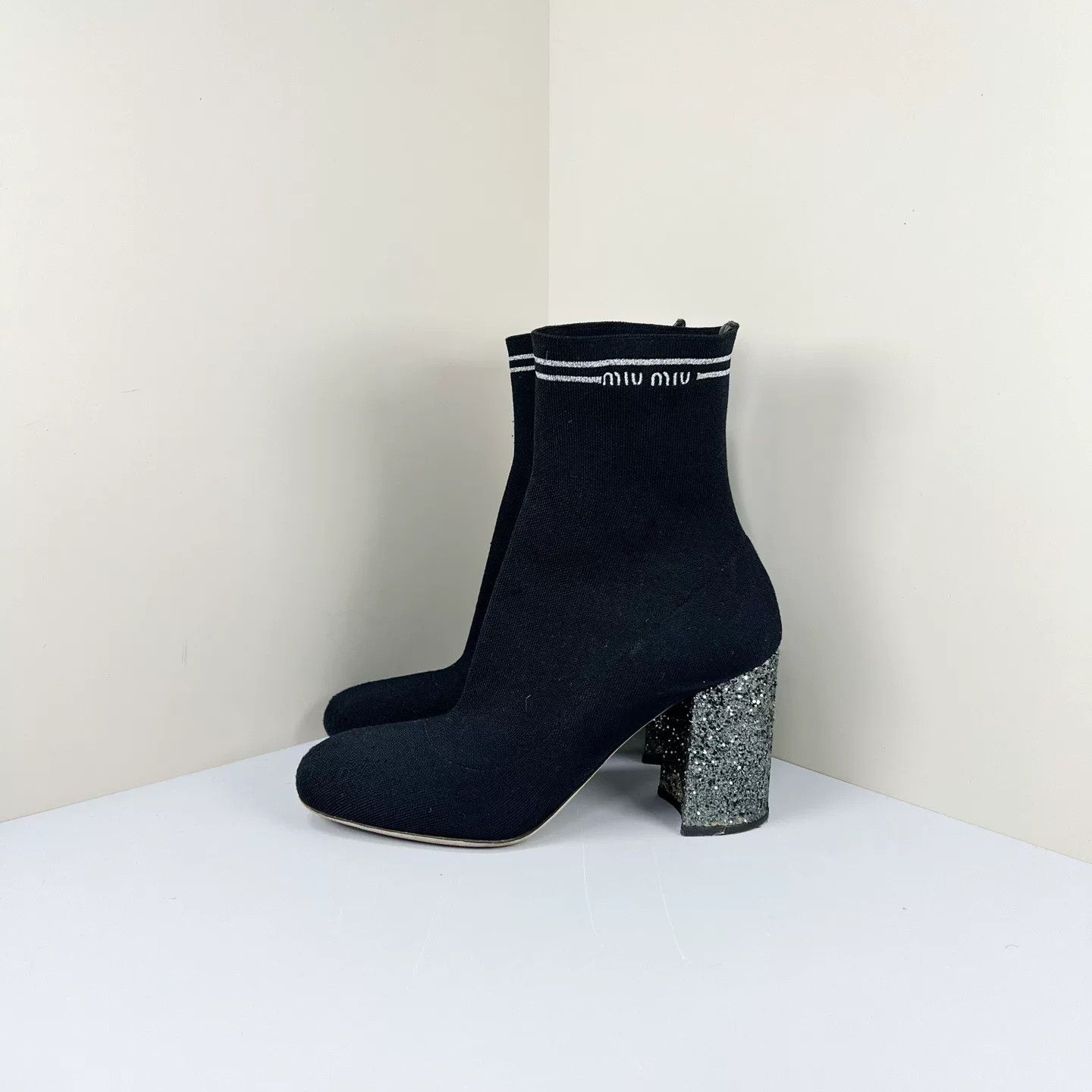 Miu Miu Miu Miu Embroidered Letter Knit Ankle Boots Size US 7 / IT 37 - 1 Thumbnail