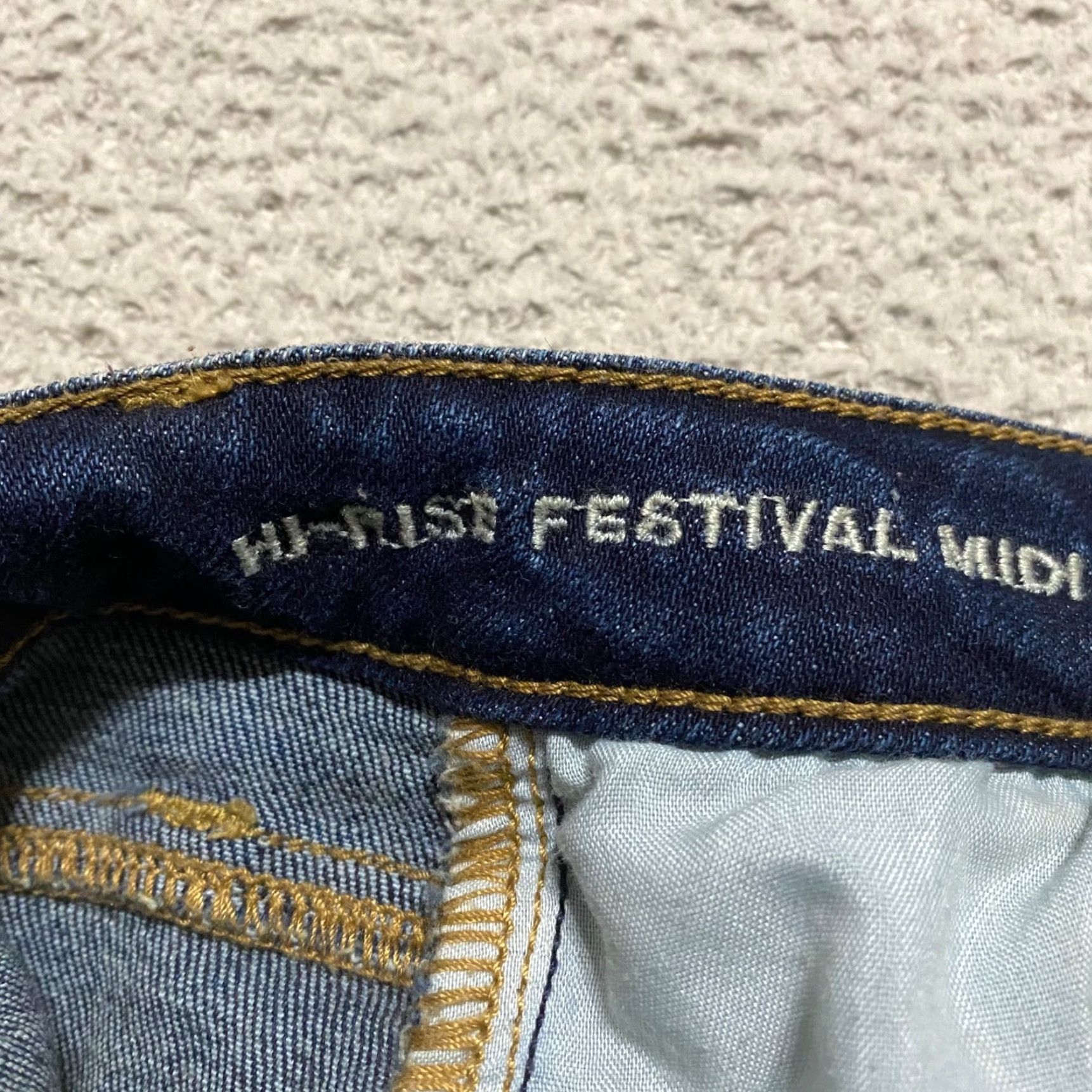 American Eagle Outfitters American Eagle Outfitters Womens 4 Jeans Shorts Blue Denim Distressed Dark Wash High Rise Stretch 5-Pocket Design Solid Color Casual Summer Size 27" / US 4 / IT 40 - 4 Thumbnail