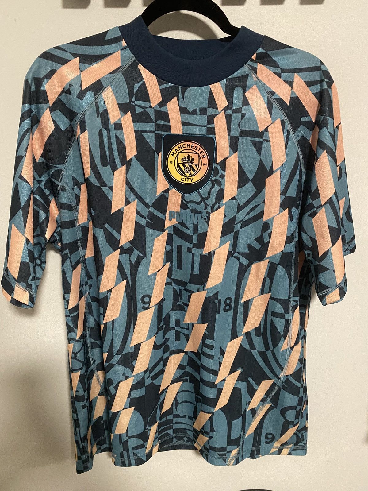 Puma PUMA Adult Manchester City Blue Retro Jersey Size US M / EU 48-50 / 2 - 1 Thumbnail