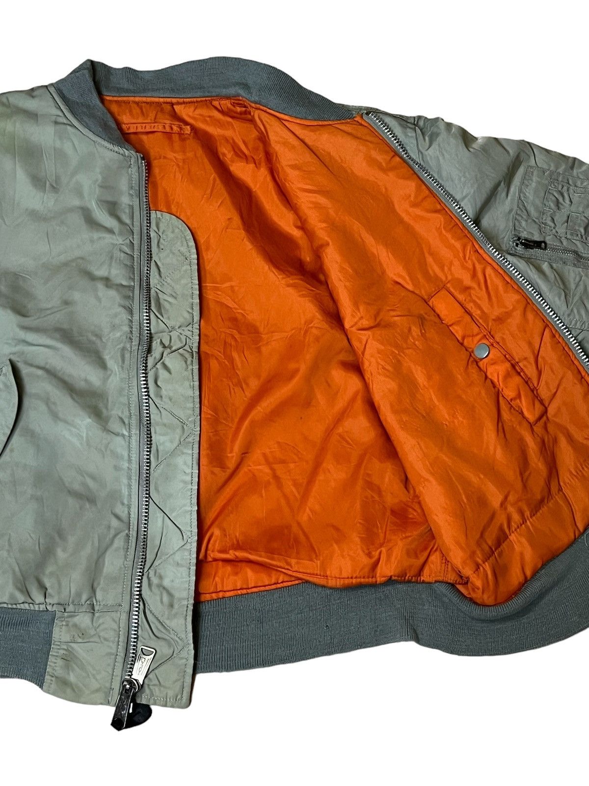 Alpha Industries VINTAGE ALPHA INDUSTRIES MA-1 USAF BOMBER JACKET Size US L / EU 52-54 / 3 - 3 Thumbnail