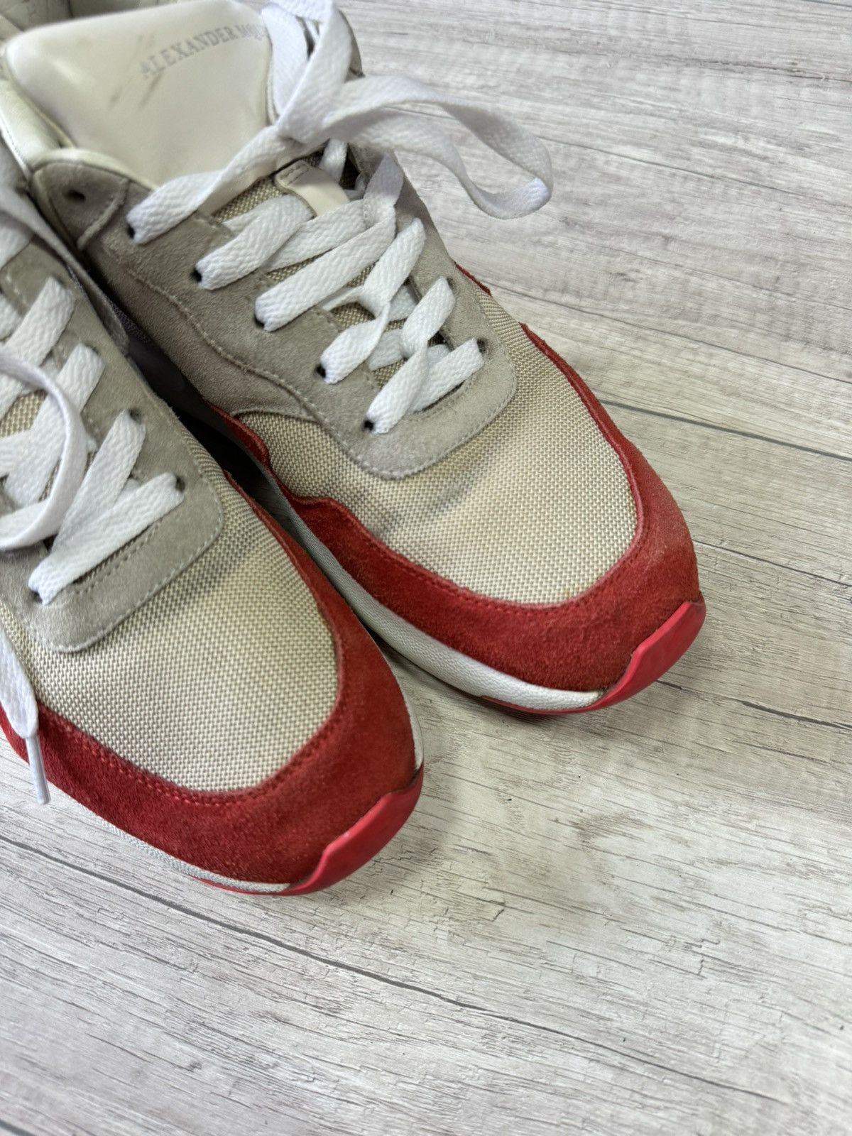 Alexander McQueen Alexander McQueen Runner Sneakers Size 41 Size US 8 / EU 41 - 3 Thumbnail