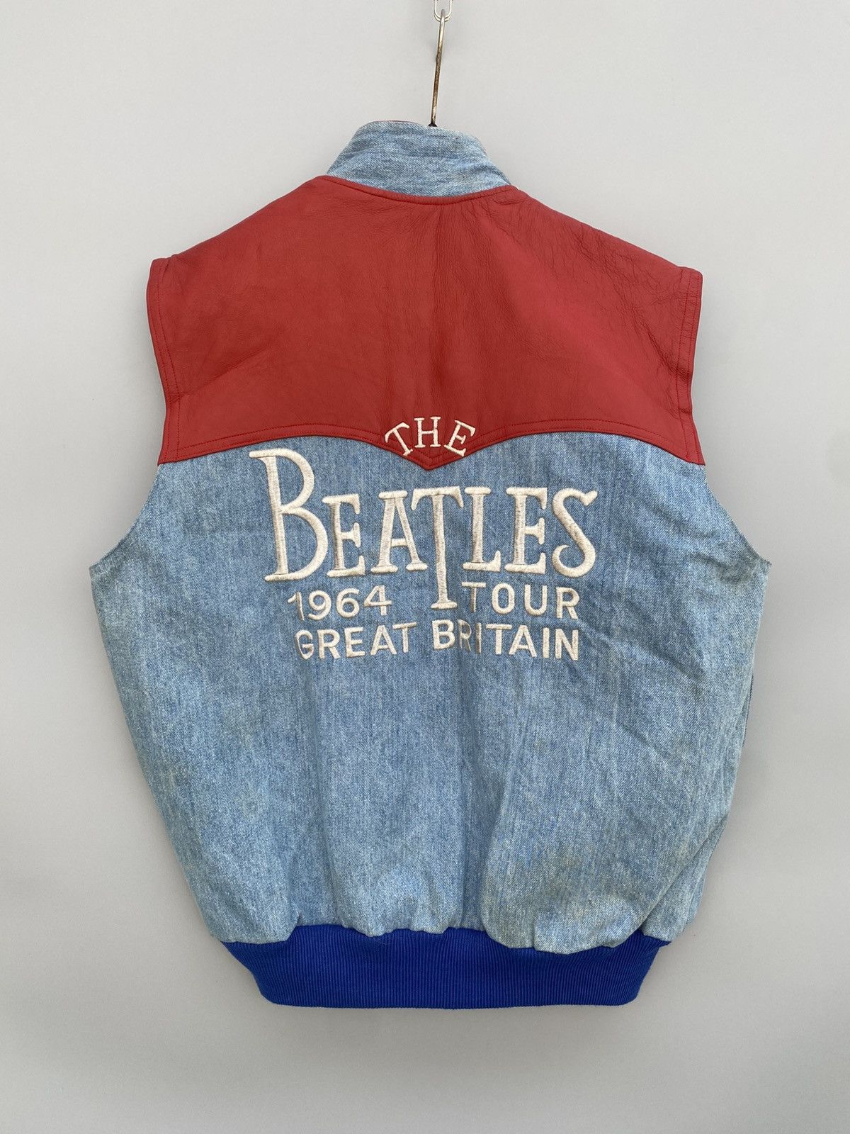 Vintage Rare 1964 Stormin Norman Productions- Beatles Tour GB Vest Size US M / EU 48-50 / 2 - 1 Thumbnail