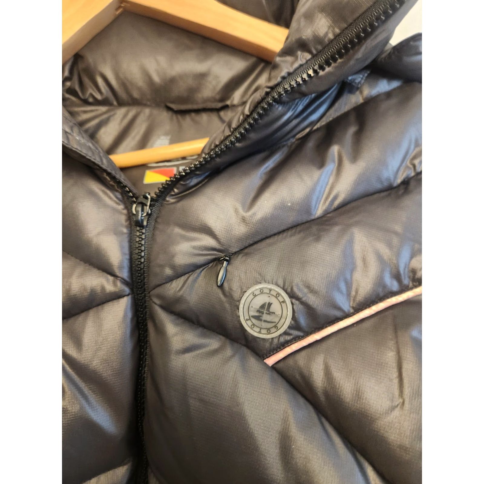 Vintage GOTOP Vest Womens Medium Gray Down Puffer Hooded Quilted Zip Pockets Outdoor Size M / US 6-8 / IT 42-44 - 2 Thumbnail