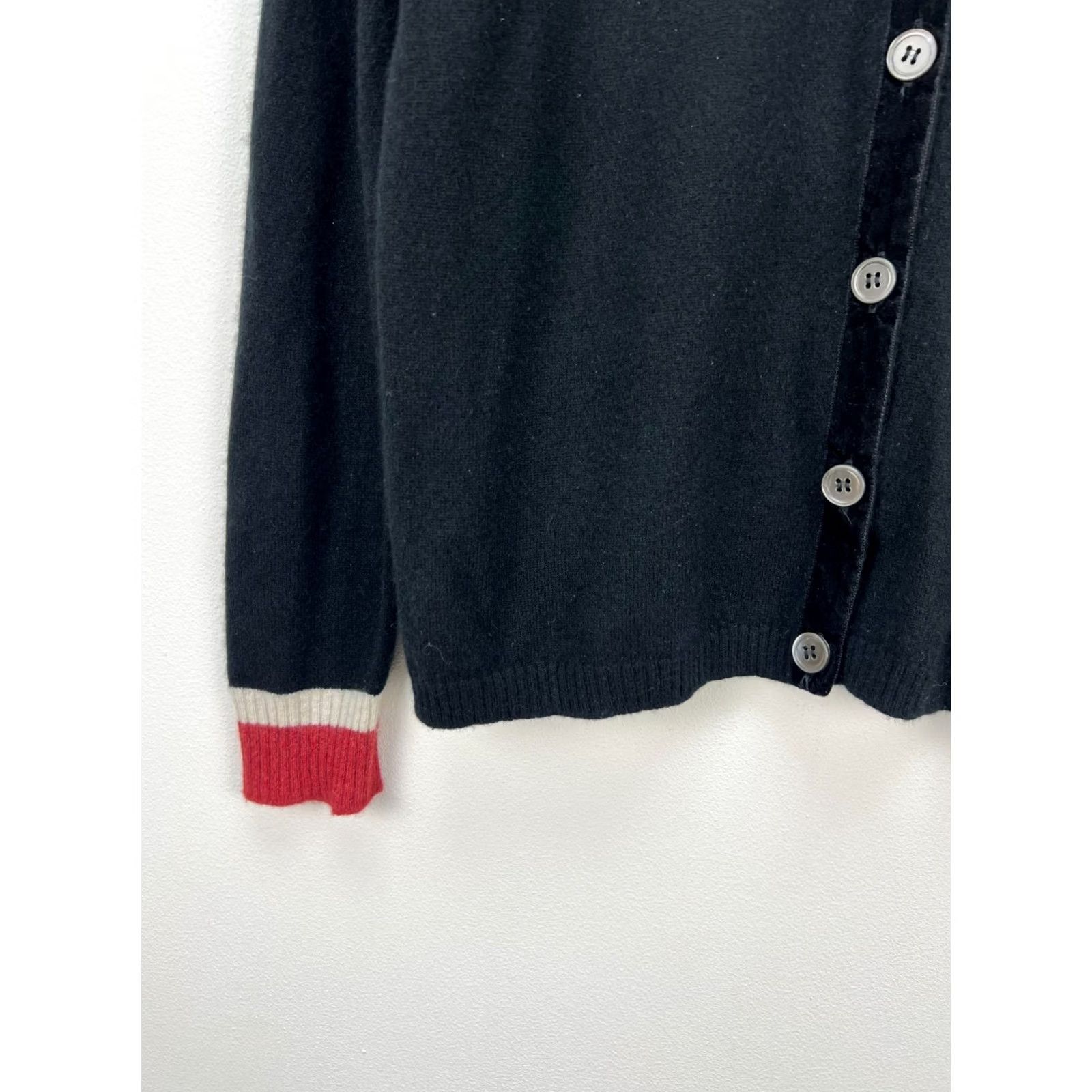 Vintage Brora Cardigan Sweater Brora Black Cashmere Button Crew Neck Women M Regular Size M/L Size M / US 6-8 / IT 42-44 - 3 Thumbnail