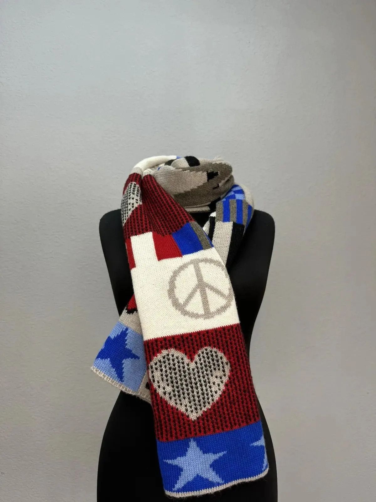 Vintage Vintage Moschino Scarf Multicolour Love Moschino wool Size ONE SIZE - 9 Thumbnail