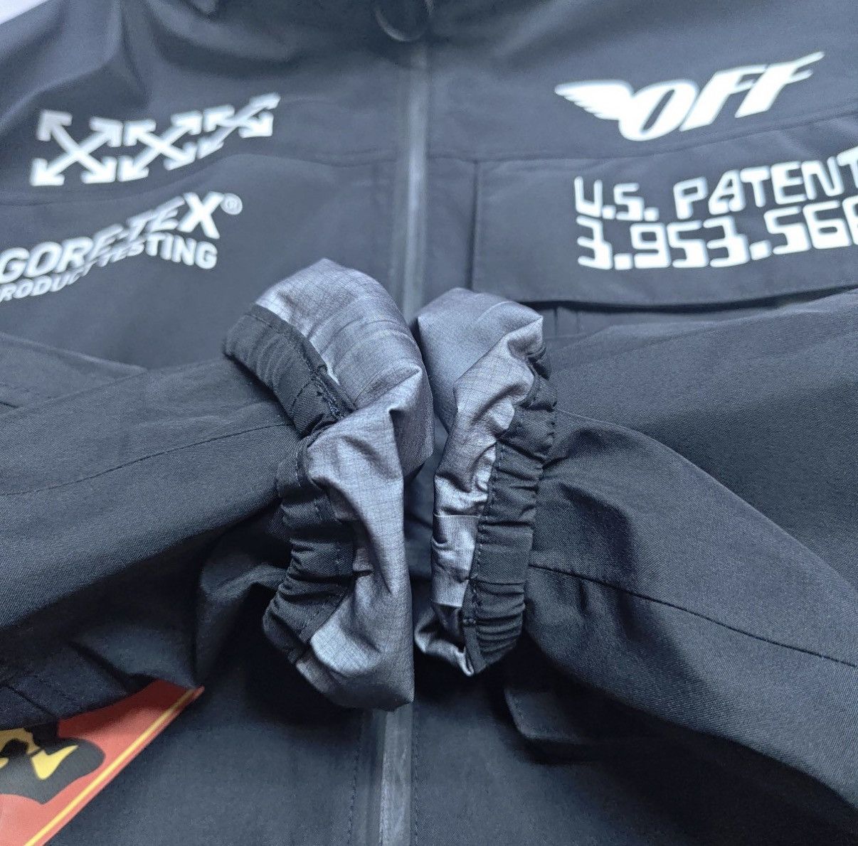 Off-White Off-White x GORE-TEX Printed Anorak jacket Size US M / EU 48-50 / 2 - 12 Thumbnail
