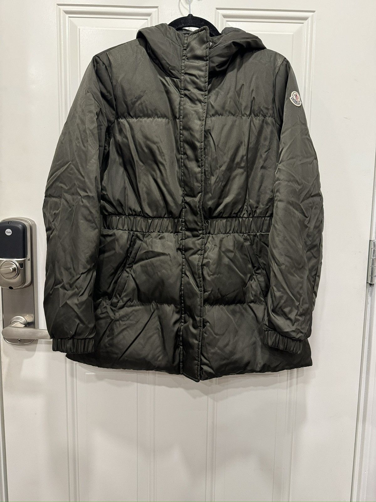 Moncler Moncler Jacket Size M / US 6-8 / IT 42-44 - 1 Thumbnail