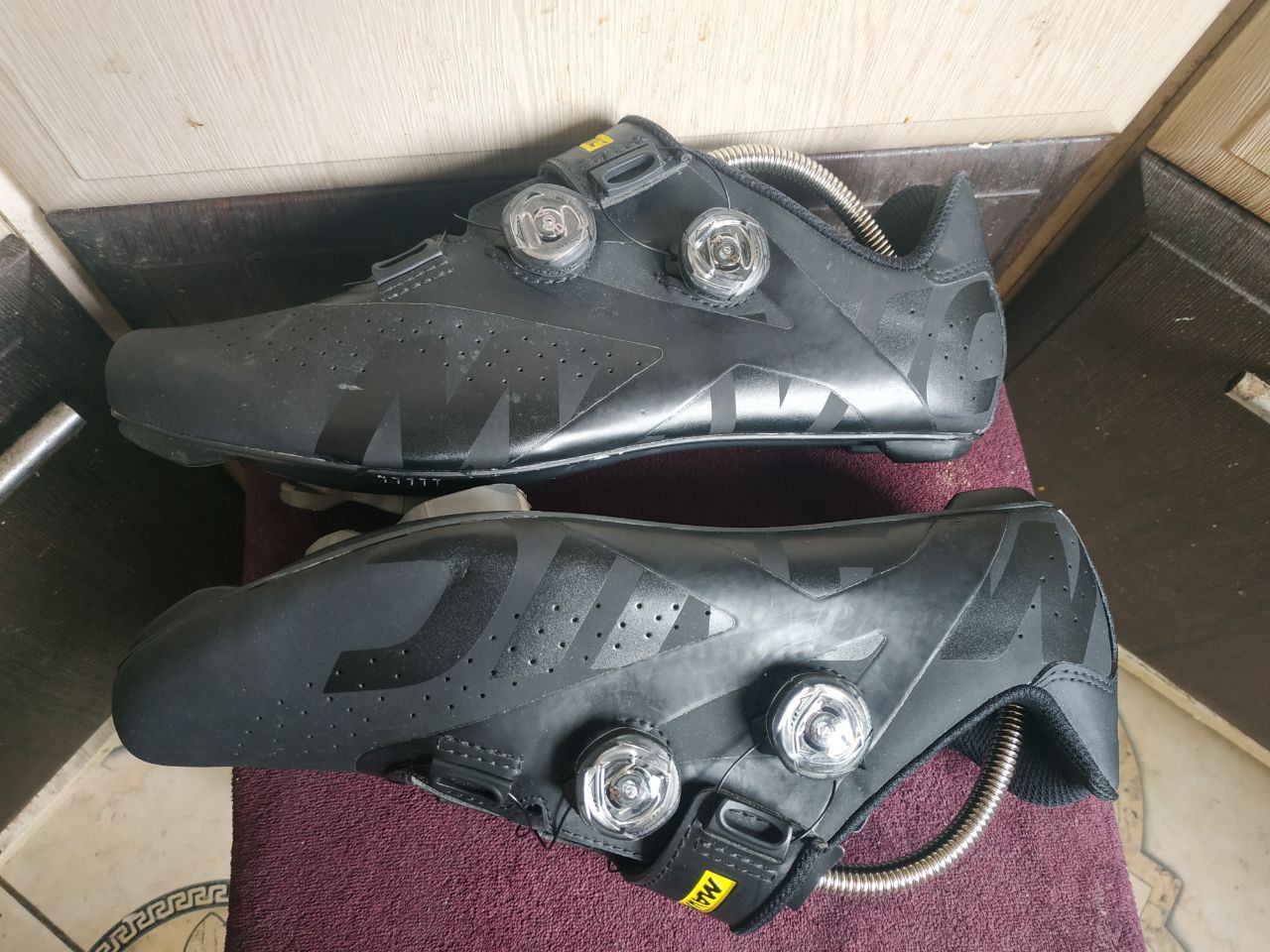 Other Mavic Cosmic Elite SL BOA Carbon Road Cycling Shoes 44.5 Size US 11 / EU 44 - 21 Thumbnail