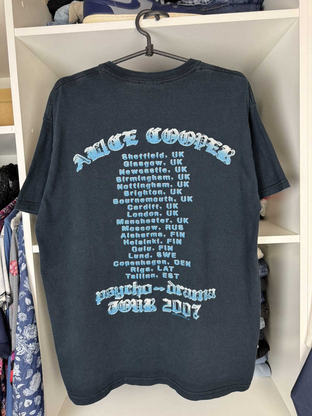 Band Tees Alice Cooper Psycho Drama Tour 2007 Distressed T-shirt Size US L / EU 52-54 / 3 - 13 Thumbnail