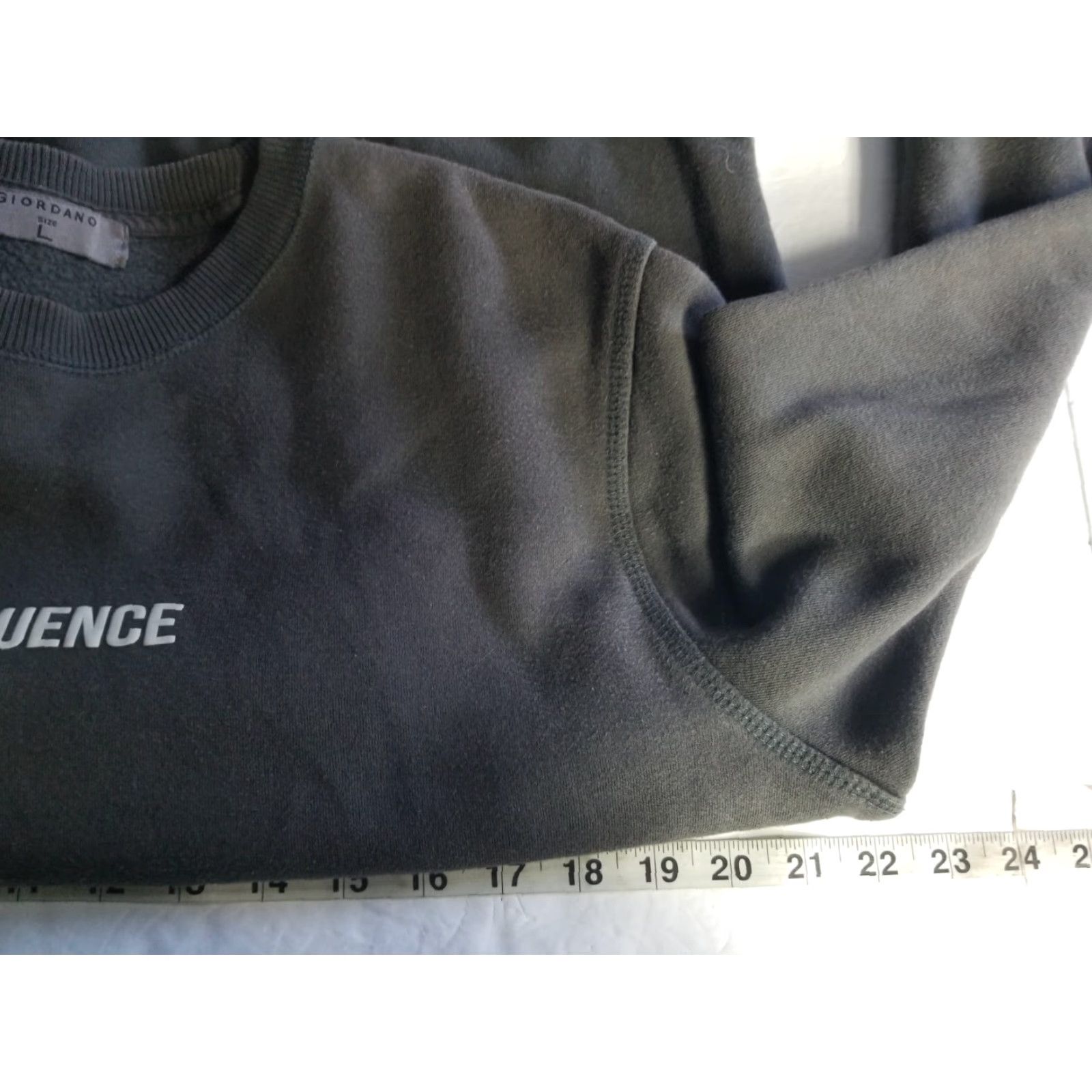 Vintage Giordano Gray Pullover Hoodie Influence Crewneck Size Large Sweatshirt Men L Gray pullover hoodie influence crewneck sweatshirt Giordano Size US L / EU 52-54 / 3 - 4 Thumbnail