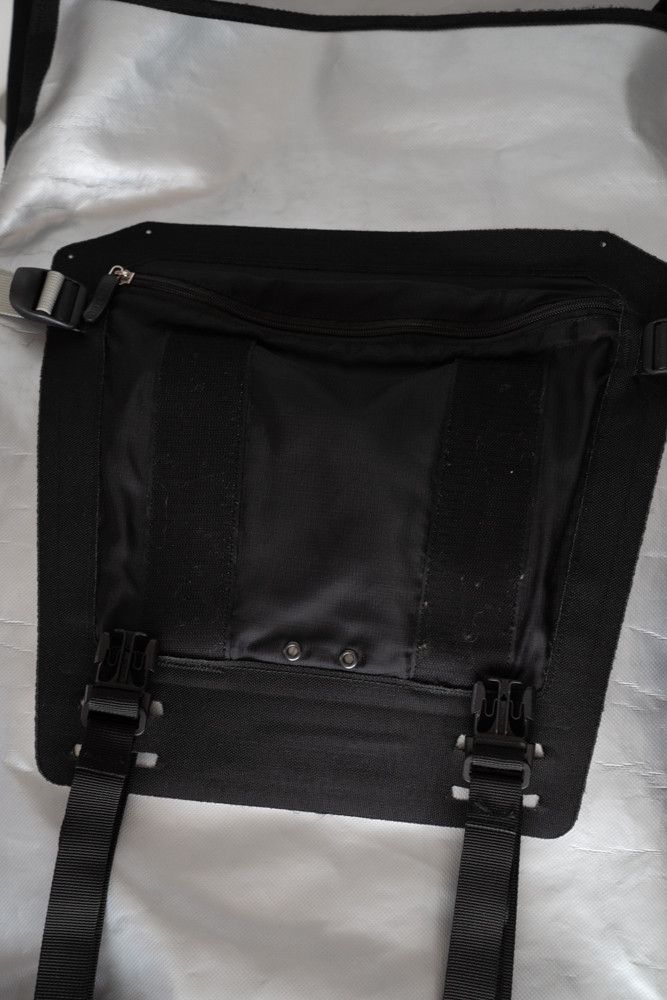 11 By Boris Bidjan Saberi 11 by Boris Bidjan Saberi Back Pack Size ONE SIZE - 11 Thumbnail