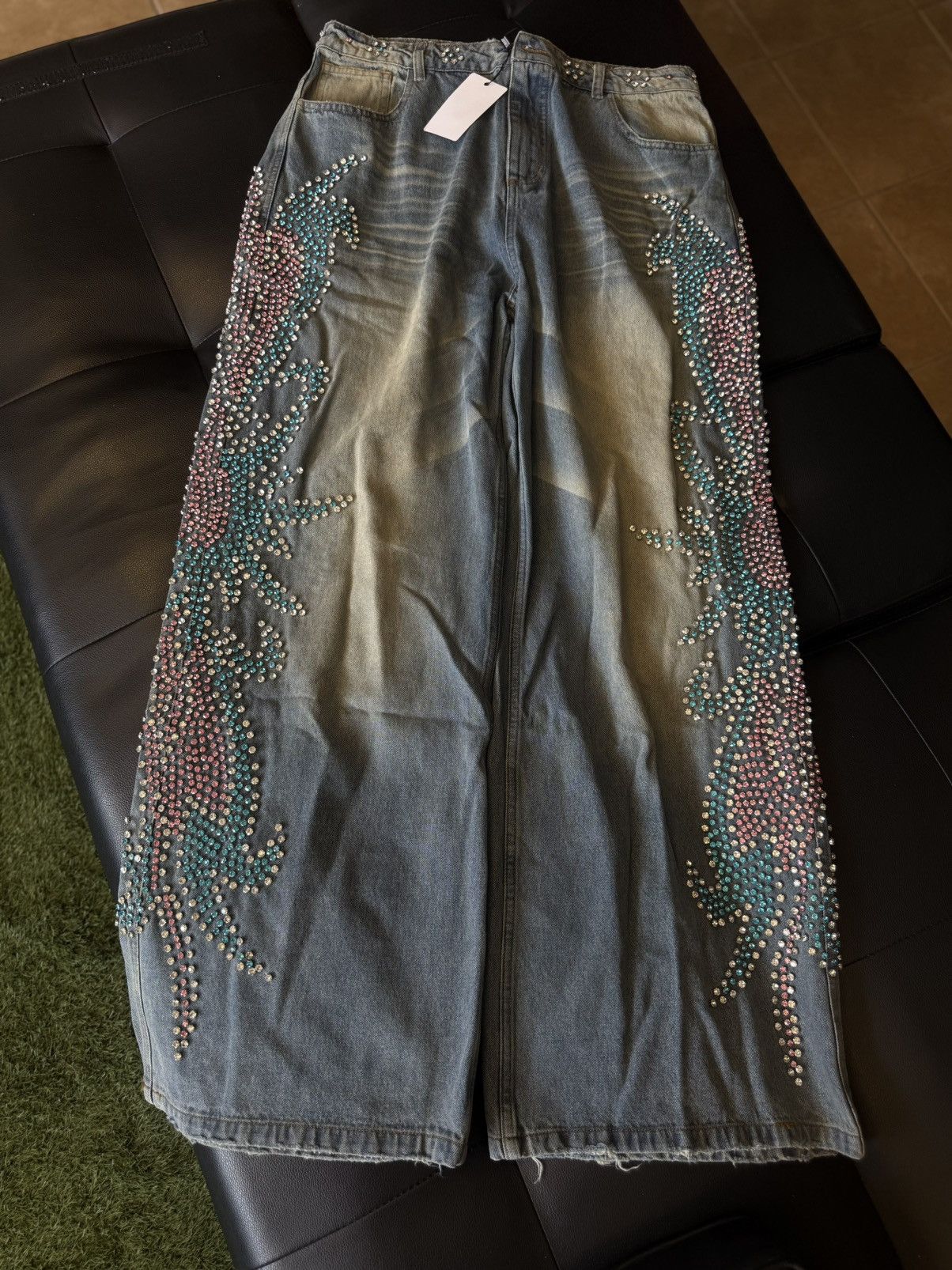 Vale Valley Stone Crystal Rhinestone Baggy Blue Jeans Size 32 Size US 32 / EU 48 - 1 Thumbnail