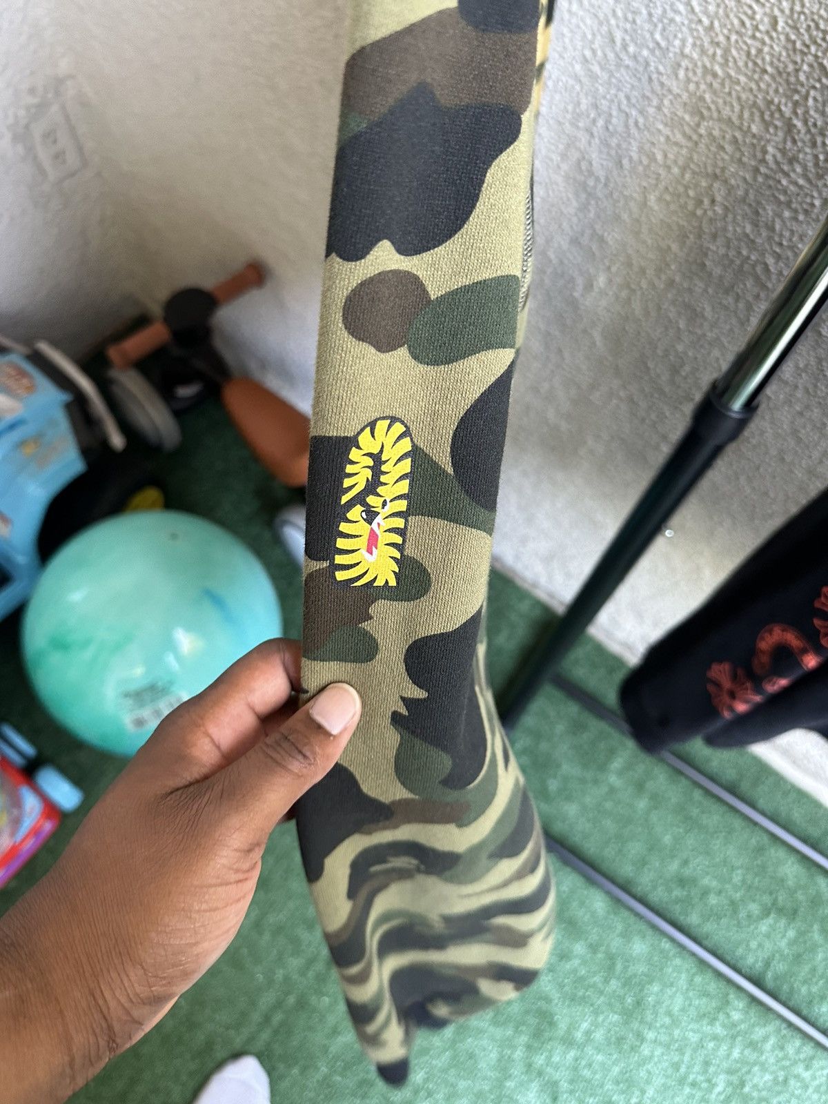 Bape **BAPE Split Camo Shark Hoodie** Size US XXL / EU 58 / 5 - 9 Thumbnail