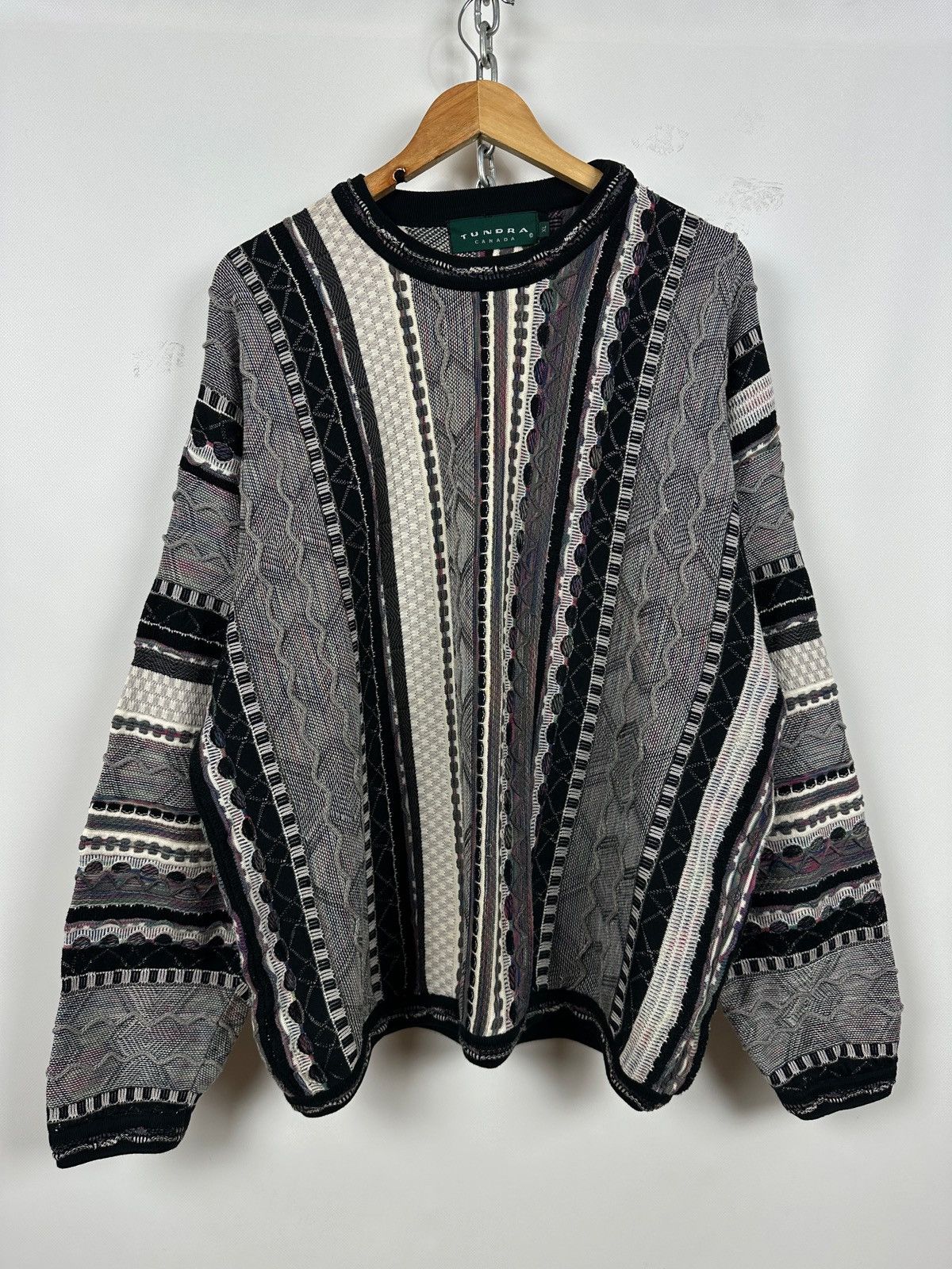Tundra Canada Vintage Tundra Canada 3D Knit Coogi Style Sweater Size US XL / EU 56 / 4 - 1 Thumbnail
