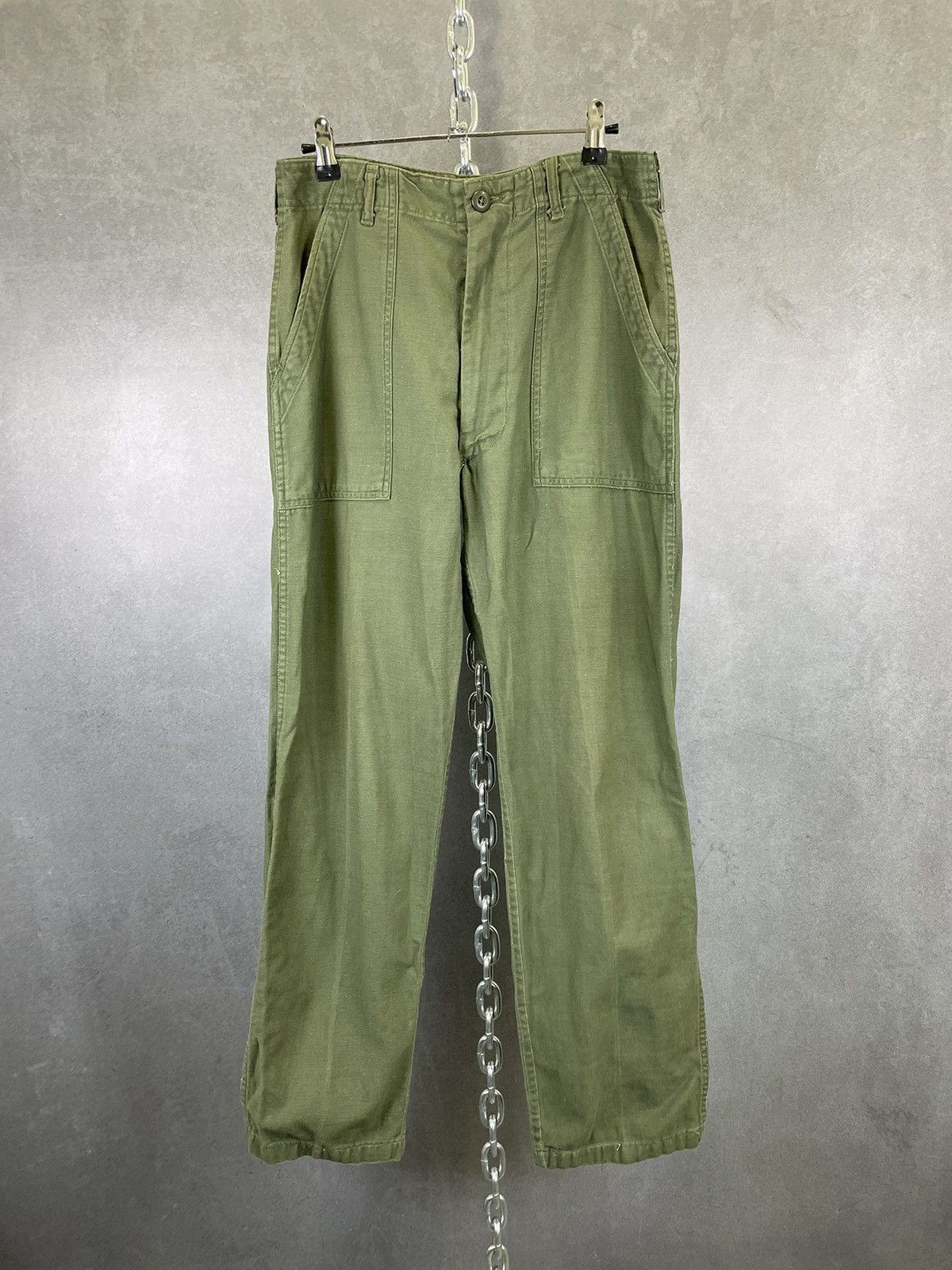 image of Vintage Military Og-107 Fatigue Pants Cotton Sateen Vietnam in Green, Men's (Size 30)