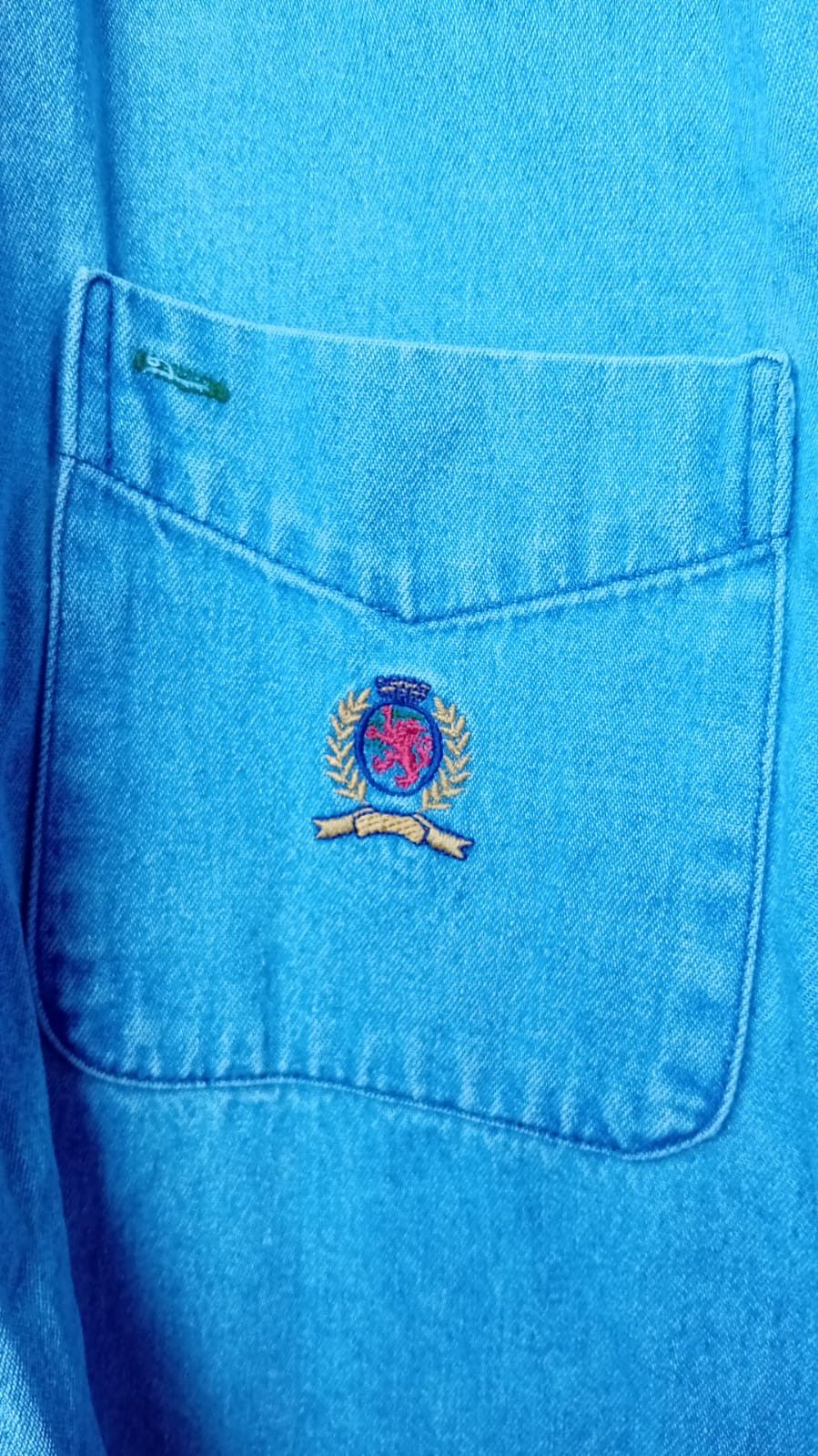 Tommy Hilfiger × Vintage Tommy Hilfiger Vintage Denim Shirt Big Back Spell Out sz L Size US L / EU 52-54 / 3 - 5 Thumbnail