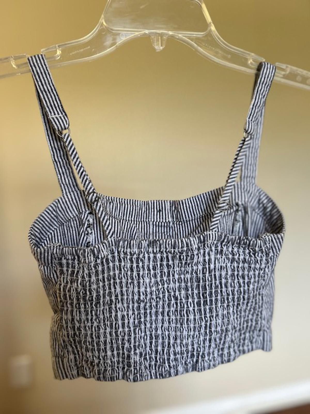 Hollister Hollister Striped Button Front Crop Top XS Size XS / US 0-2 / IT 36-38 - 2 Thumbnail