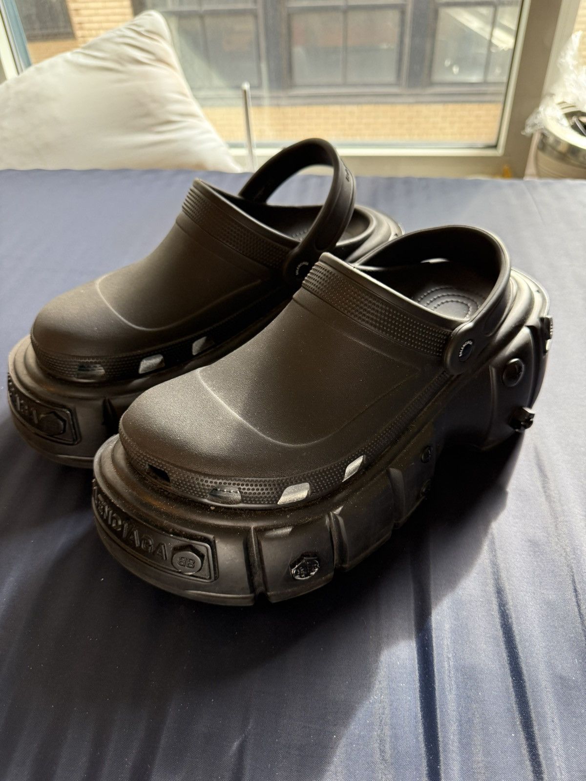 Balenciaga Balenciaga crocs sandals size 45 US size 12 Size US 12 / EU 45 - 1 Thumbnail