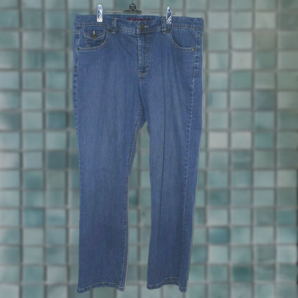 Gloria Vanderbilt Gloria Vanderbilt Amanda Medium Jeans 16 Women's Blue 35X30 High Rise Straight Zip Inseam 30 Comment: VG Size 38" / US 16 / IT 52 - 1 Thumbnail