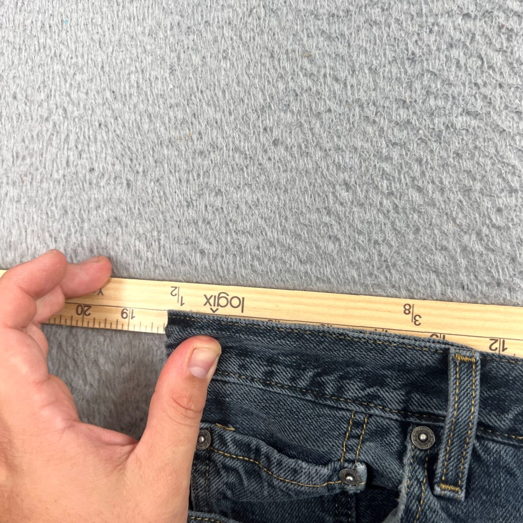 Levi's LEVI'S 501 Jeans Mens 36x30 Blue Dark Wash Straight Leg Regular Fit Denim Size US 36 / EU 52 - 5 Thumbnail