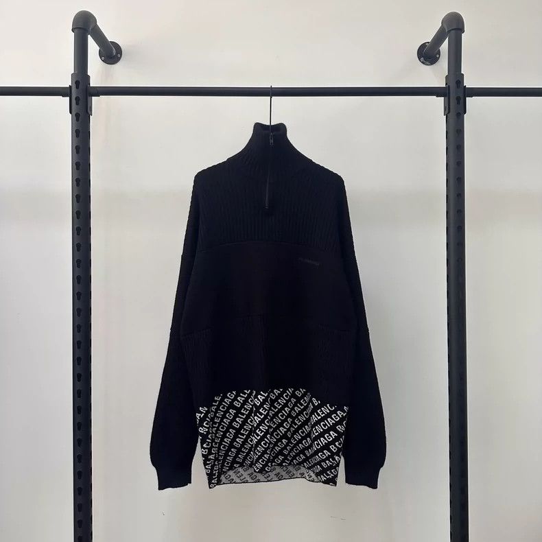 Balenciaga Balenciaga SS21 Full print stretch fleece paneled turtlenec Size US S / EU 44-46 / 1 - 1 Thumbnail