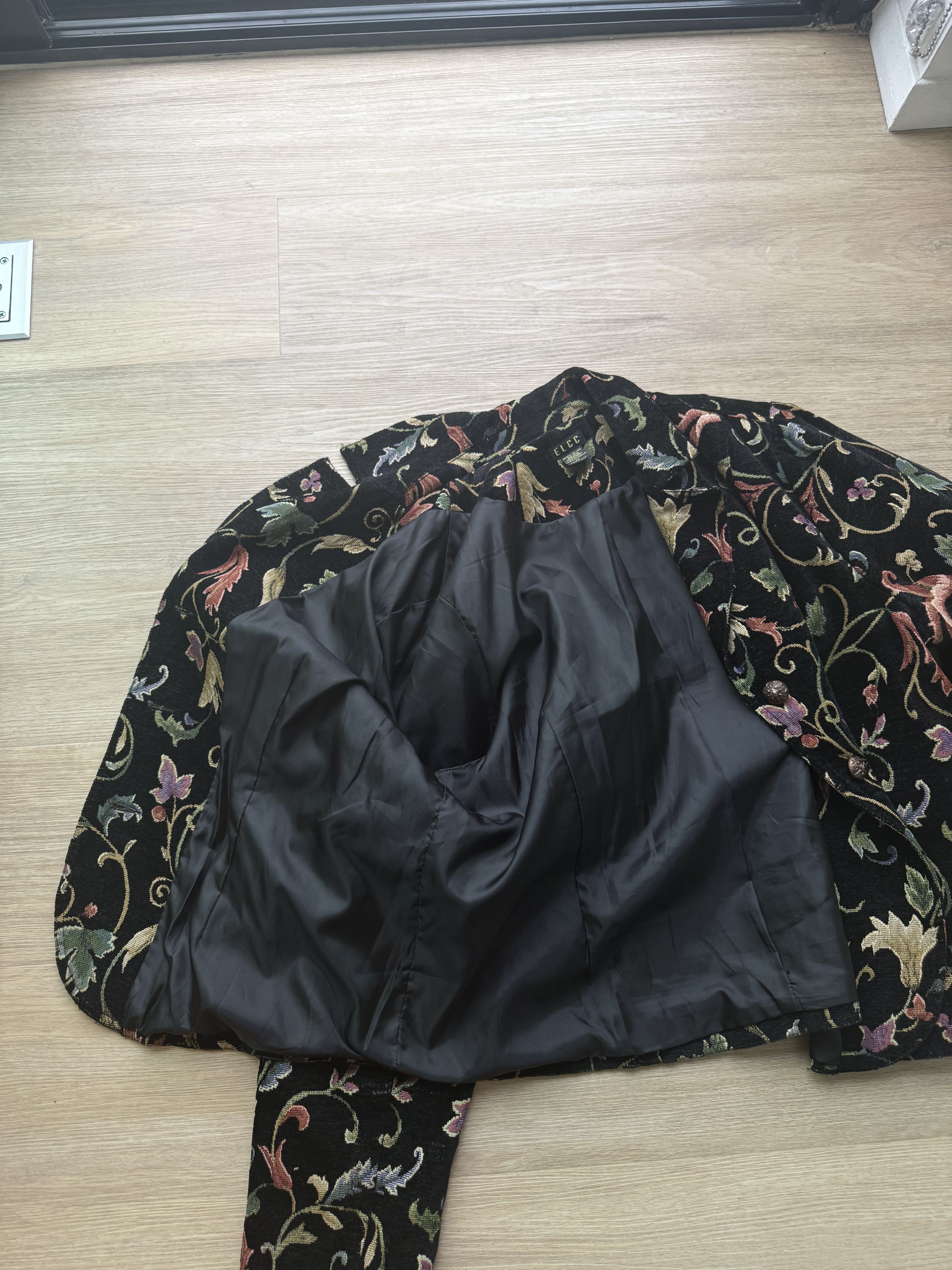 Vintage Vintage Dark Floral Jacket by ELCC Size US XXL / EU 58 / 5 - 7 Thumbnail